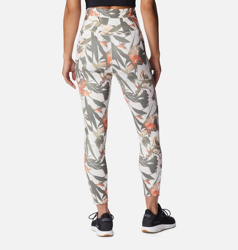 Weekend Adventure 7/8 Legging | 193 | M, Color: Chalk, Floriculture, image 2