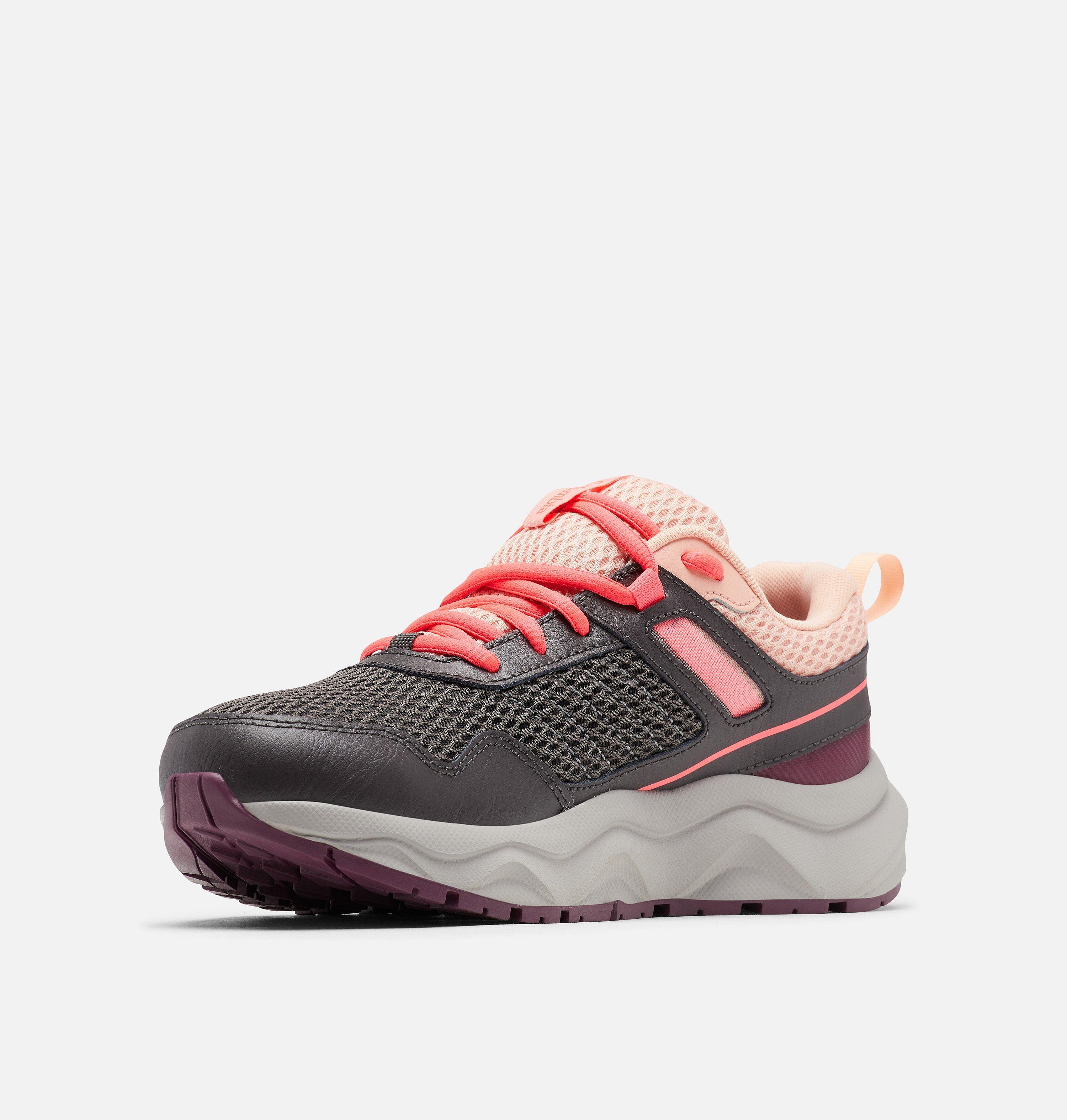 Women's Plateau™ Waterproof Shoe- Wide 6