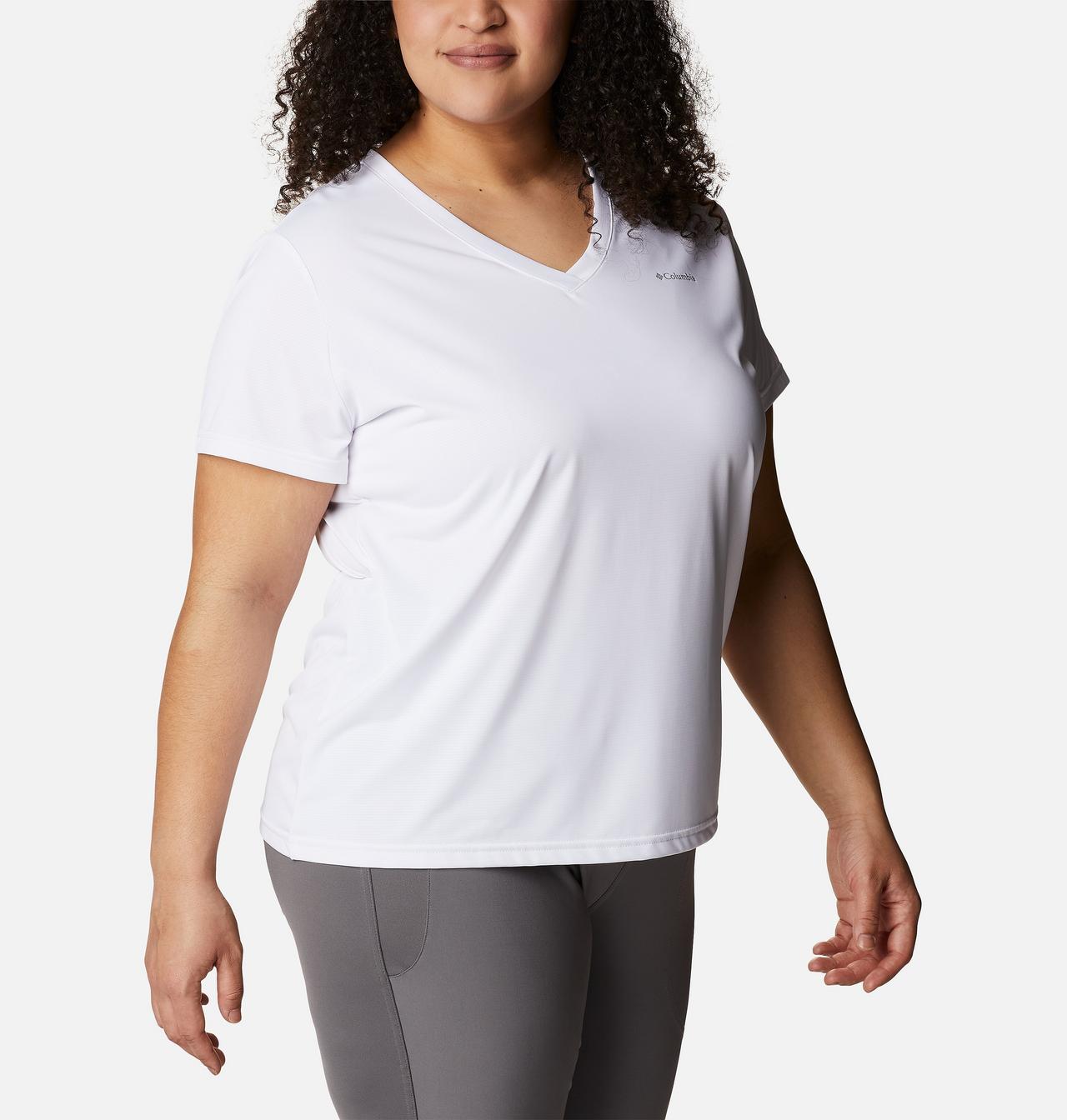 Women's Columbia Hike™ Short Sleeve V Neck Shirt - Plus Size 4