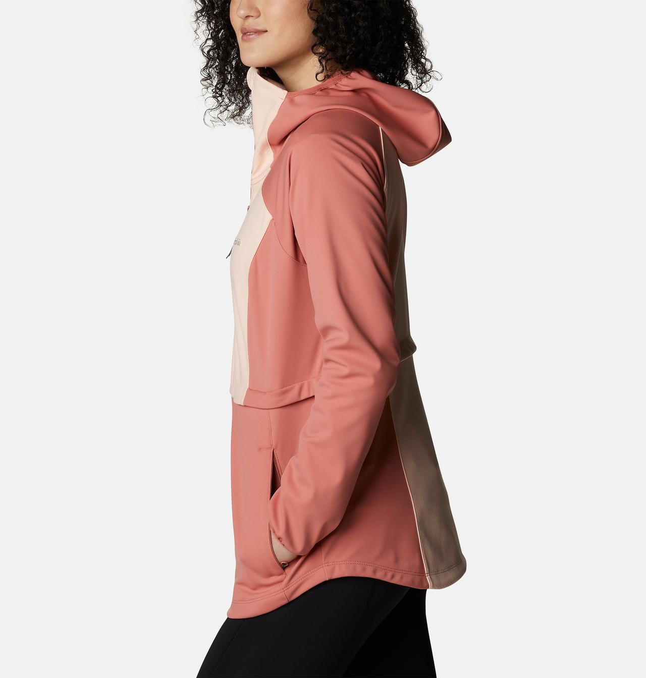 Women's Canyon Meadows™ Softshell Jacket 3