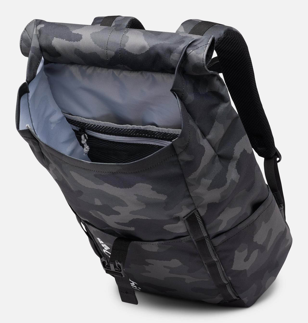 Convey™ 24L Backpack 3