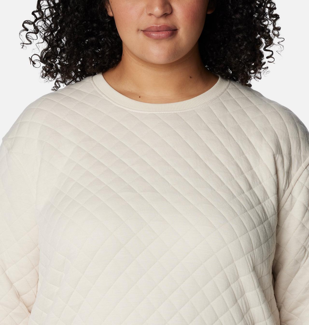 Women's Columbia Lodge™ Quilted Crew Sweatshirt - Plus Size 4
