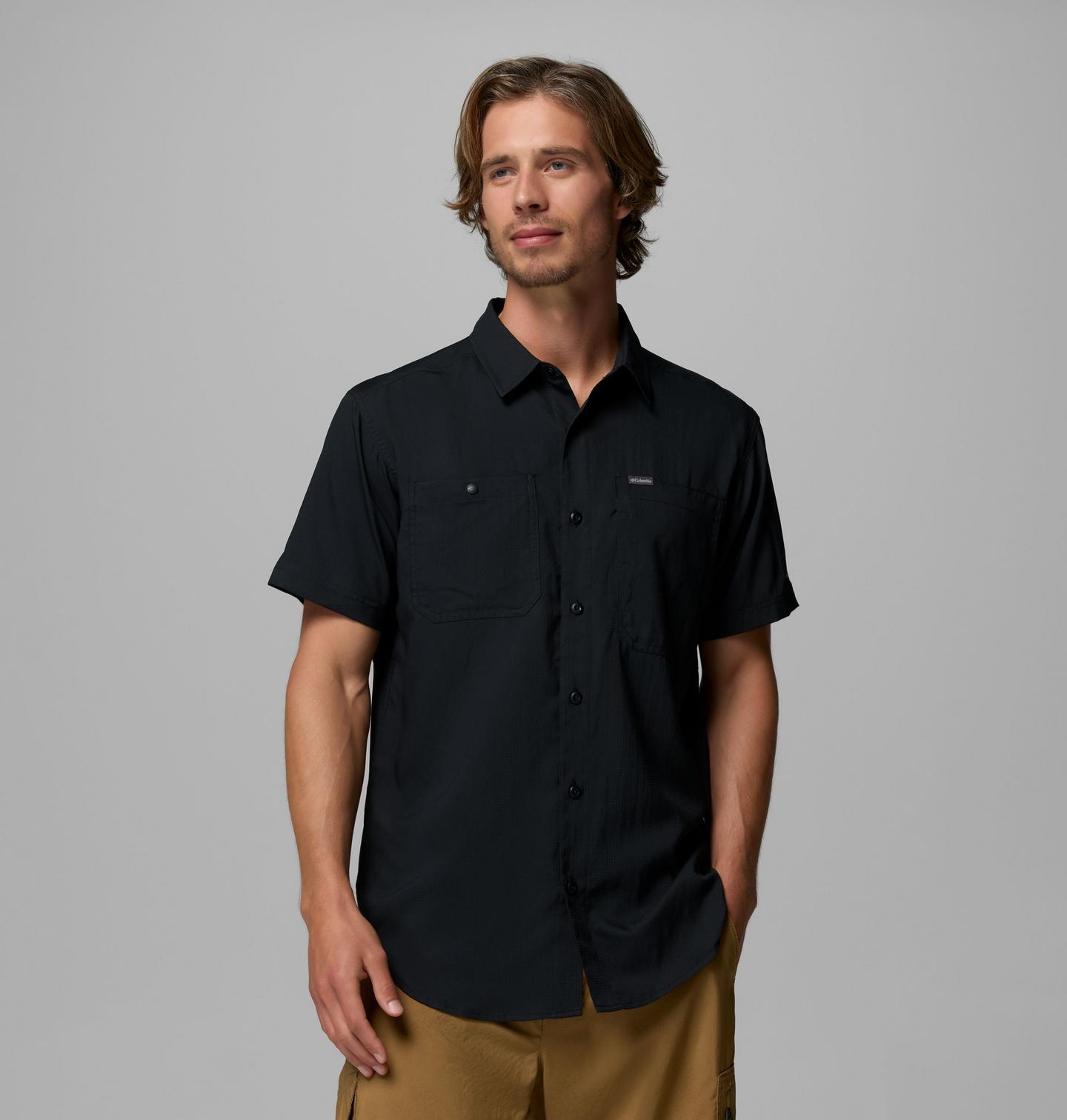 Мужская рубашка Columbia Silver Ridge Utility Lite Short Sleeve, цвет: Чёрный, вариант 1 — фото 1