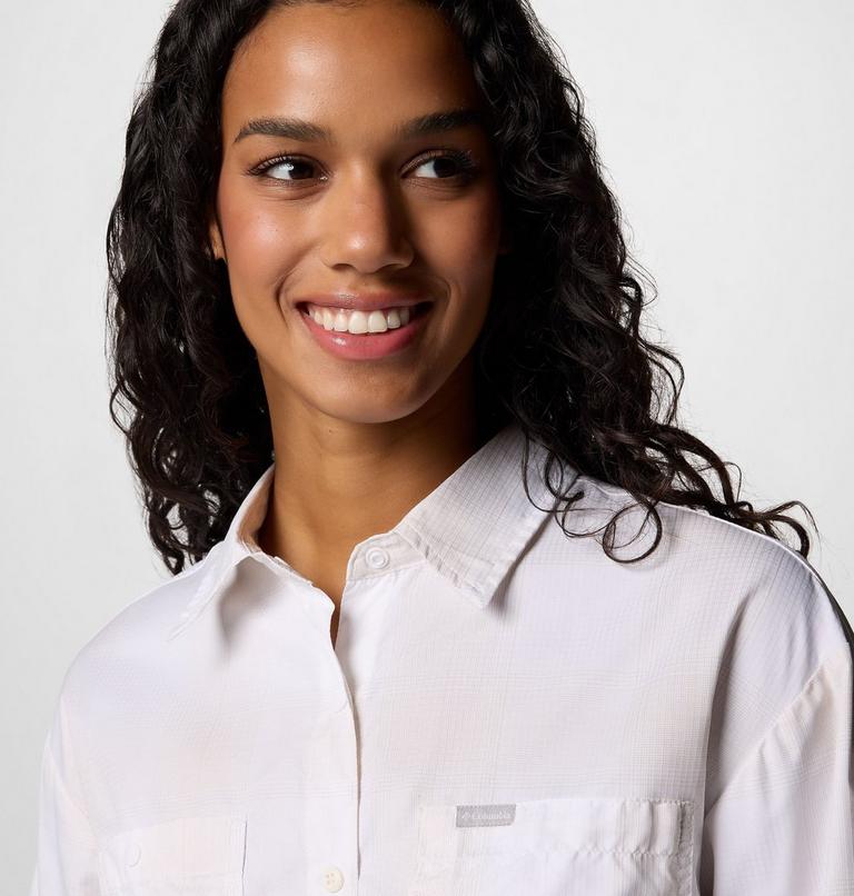 Camisa con estampado Silver Ridge Utility para mujer, Color: White Large Blur Check, image 4