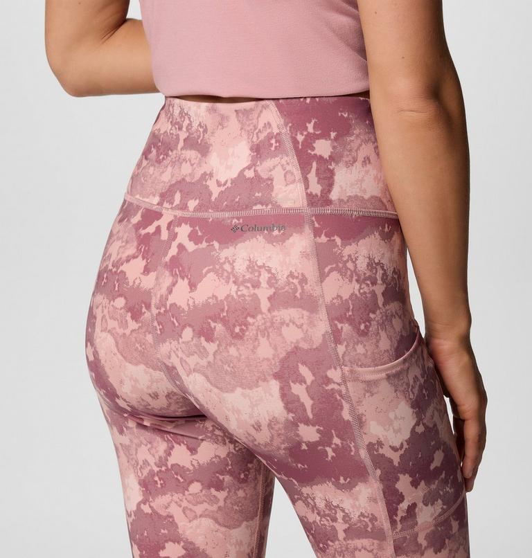 Mallas Boundless Trek para mujer, Color: Eraser Pink Deco Camo, image 5