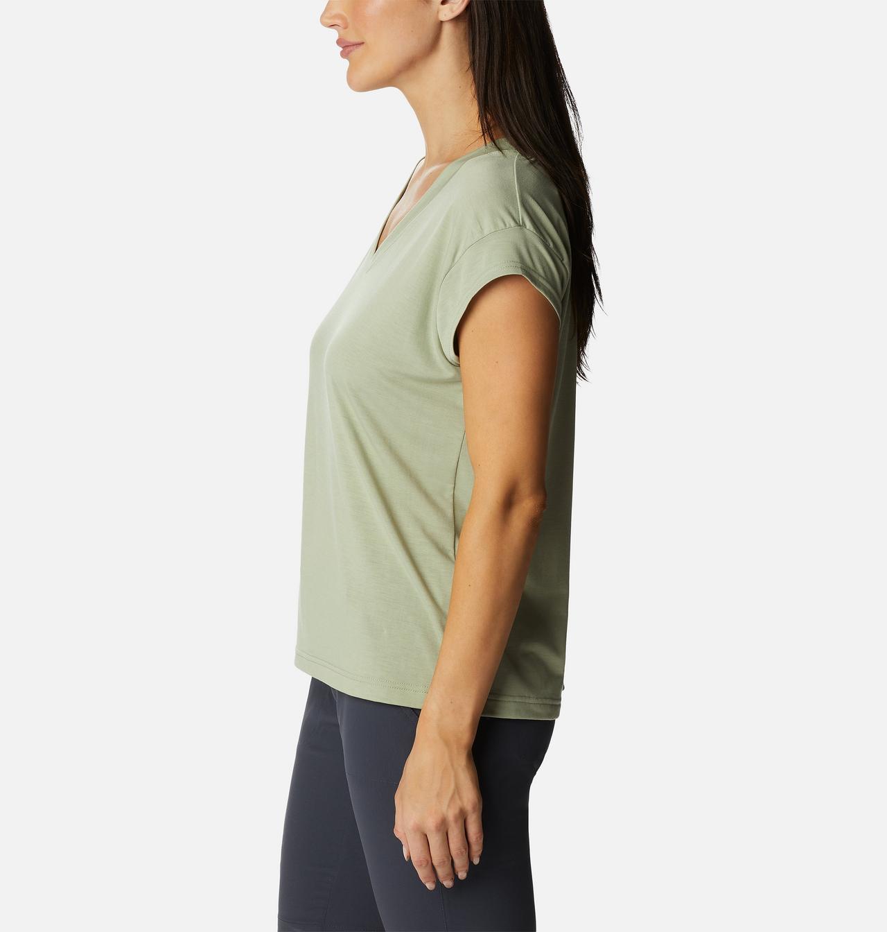 Women's Boundless Beauty™ Tee 3