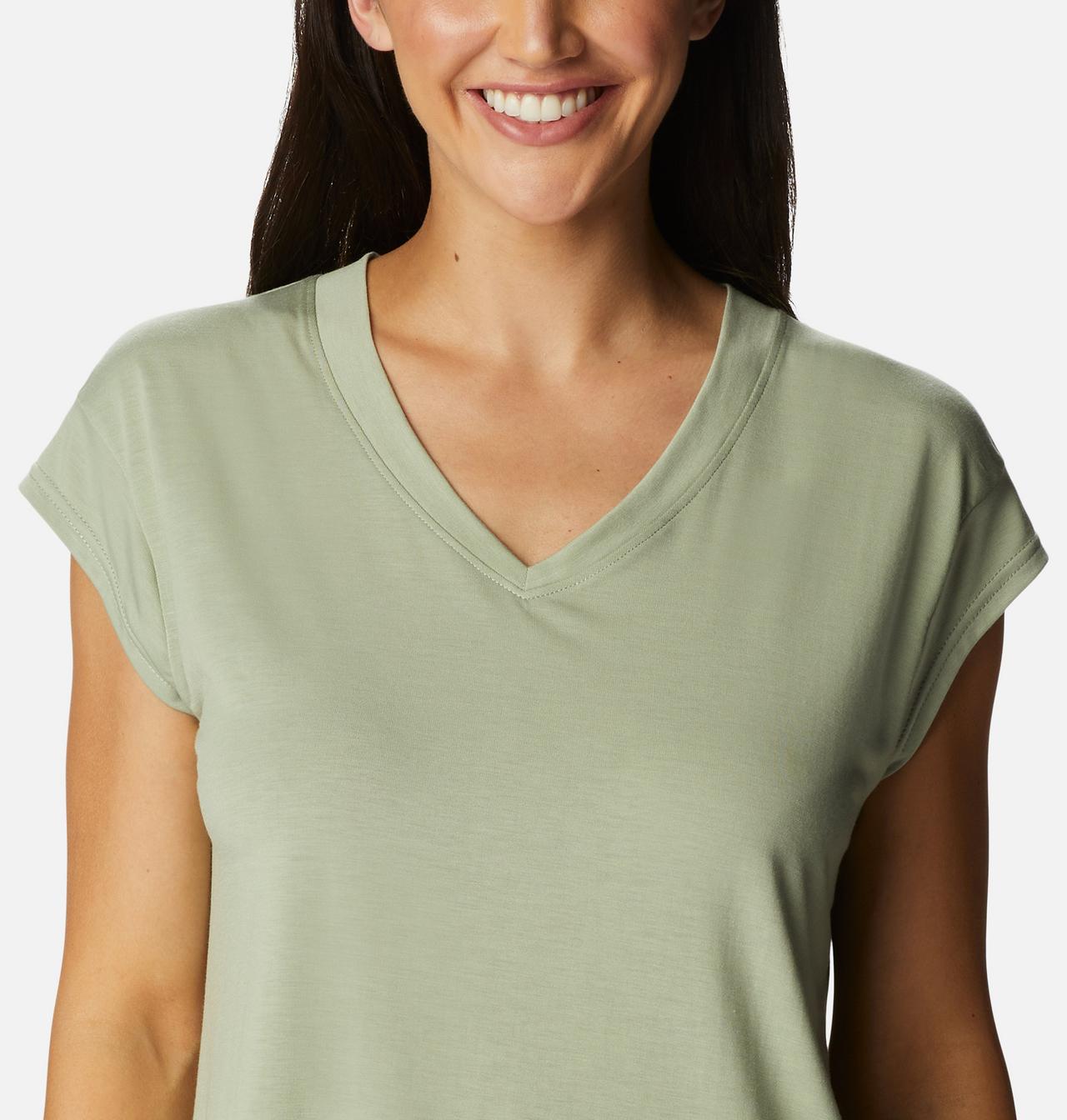 Women's Boundless Beauty™ Tee 4
