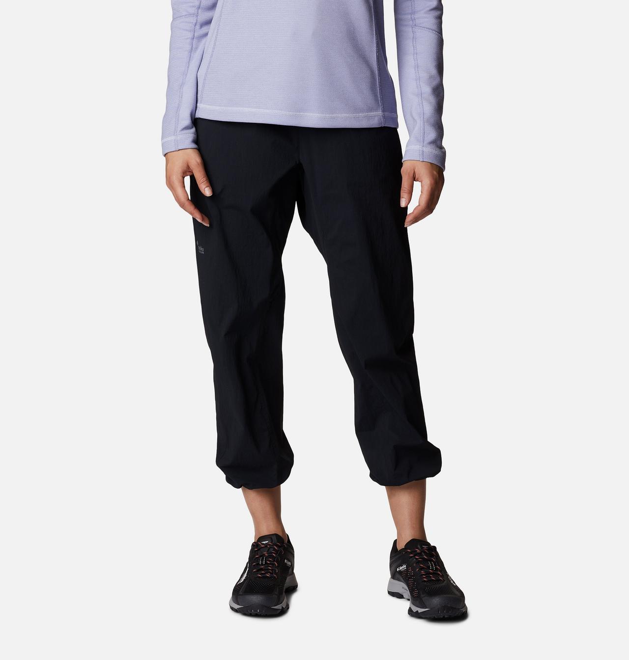 W Titan Pass™ Lightweight Pant | 010 | S 7