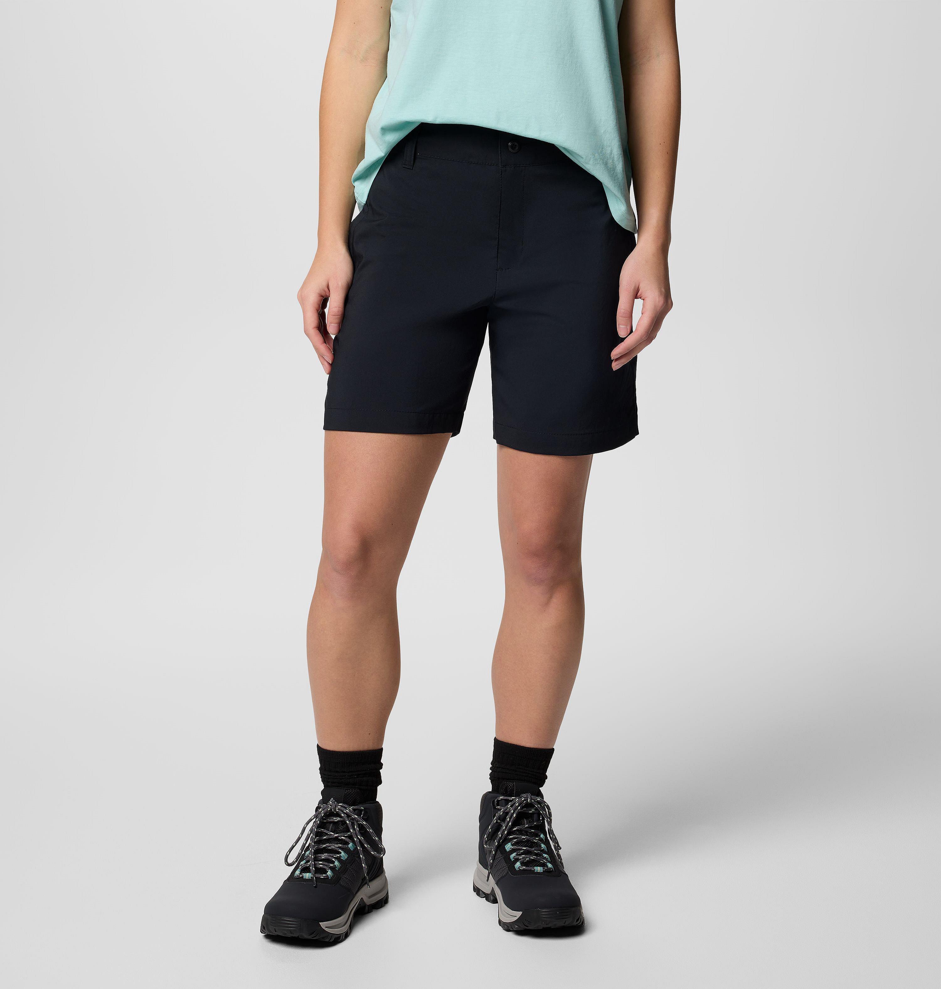 Columbia Women's Silver Ridge  Utility Shorts-