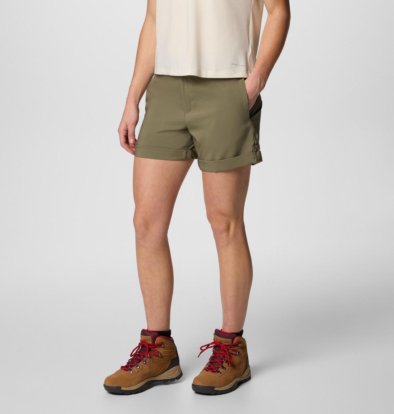Women's Silver Ridge™ Utility Shorts | 397 | 2 | 4 3