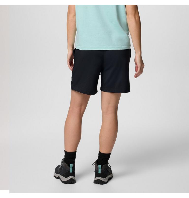 Women's Silver Ridge Utility Hiking Shorts, Color: Black, image 2
