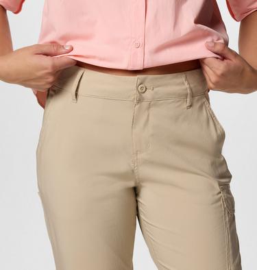 Pantalones de senderismo convertibles Silver Ridge Utility para mujer, Color: Ancient Fossil, image 4