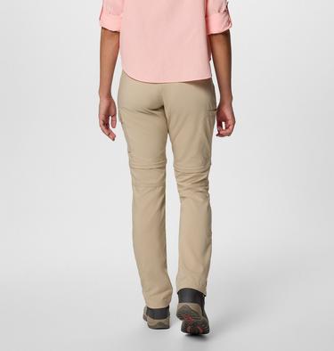 Pantalones de senderismo convertibles Silver Ridge Utility para mujer, Color: Ancient Fossil, image 2