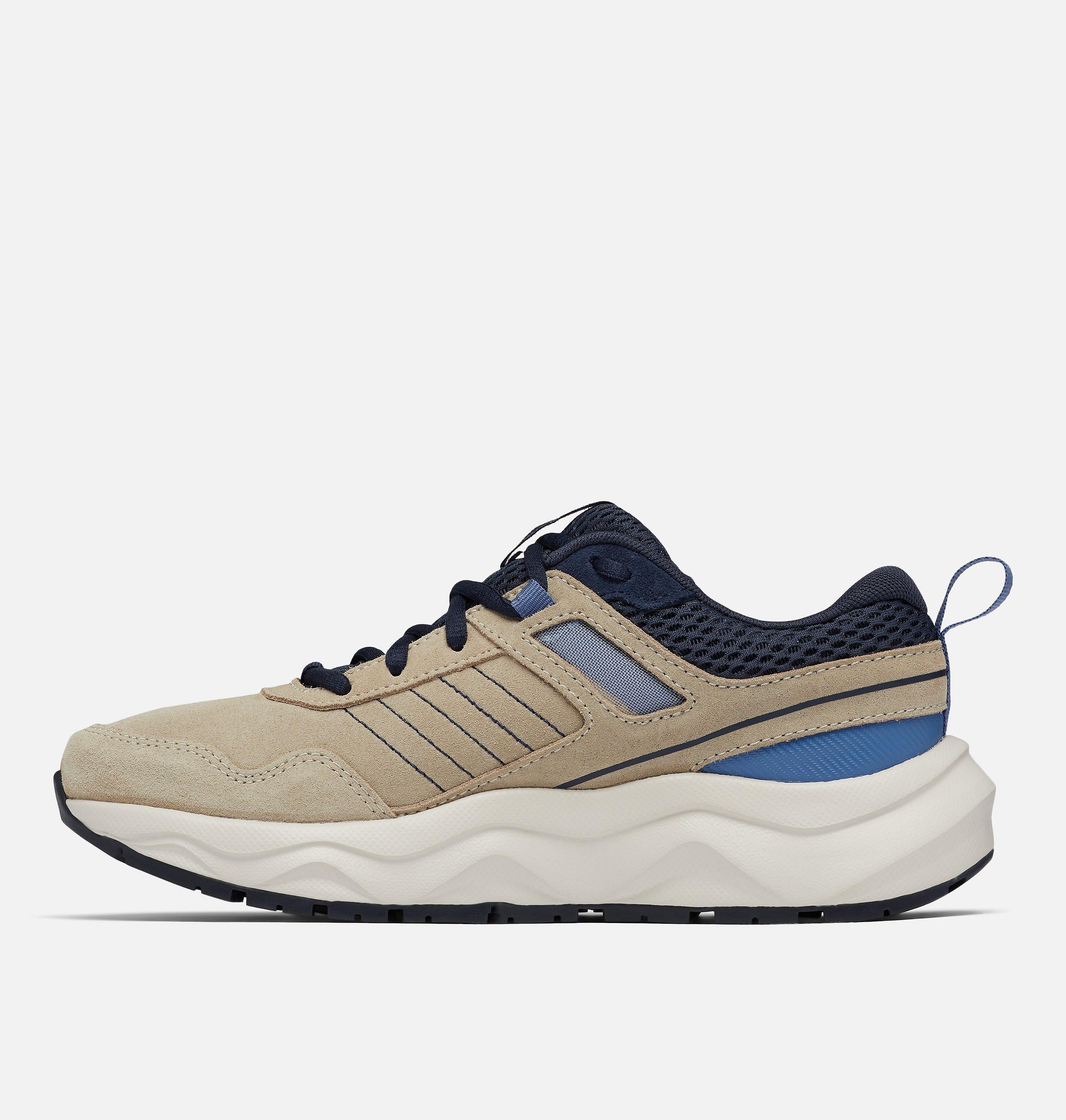 Women's Plateau Venture™ Shoe 5