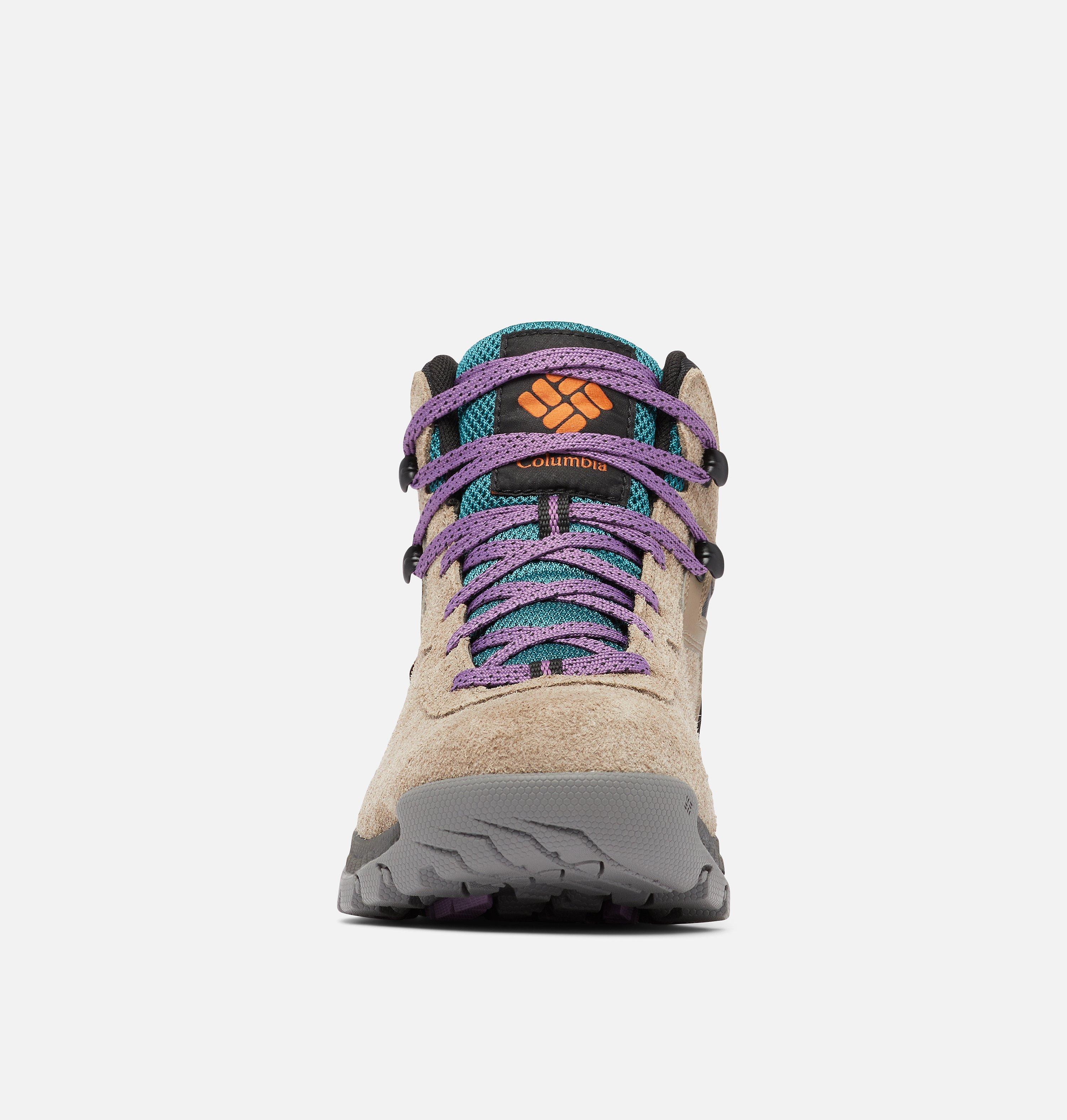 Women's Newton Ridge BC Boot 9