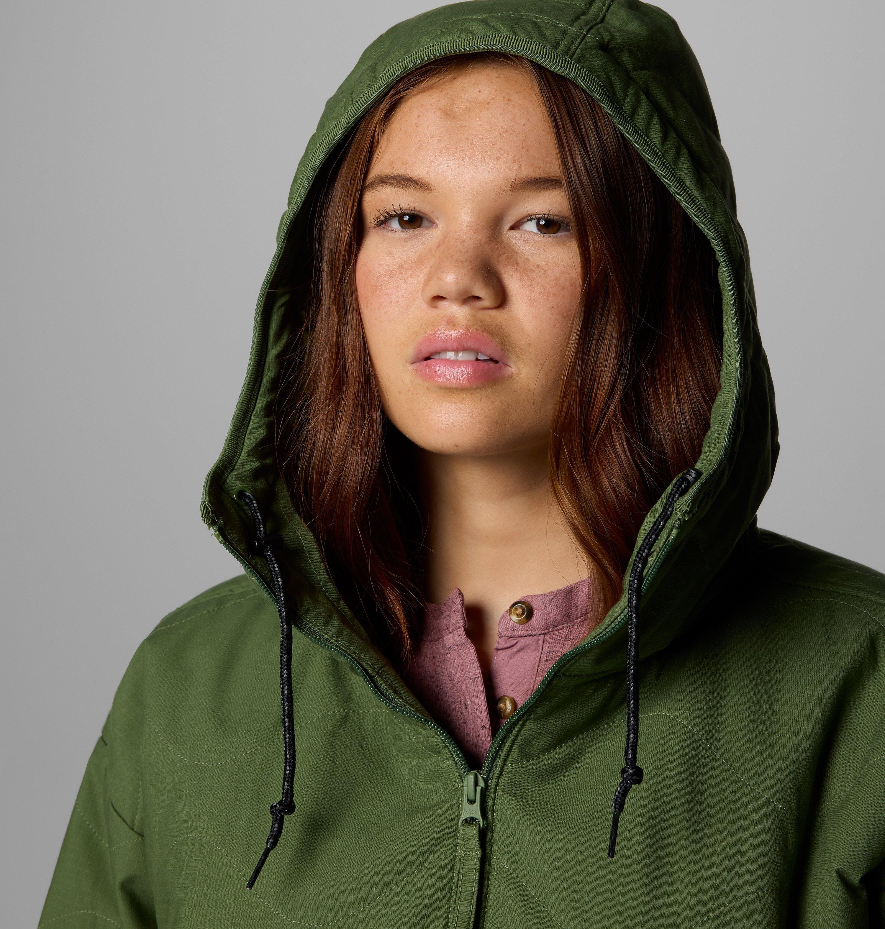 Women's Crystal Crest Quilted Jacket 6