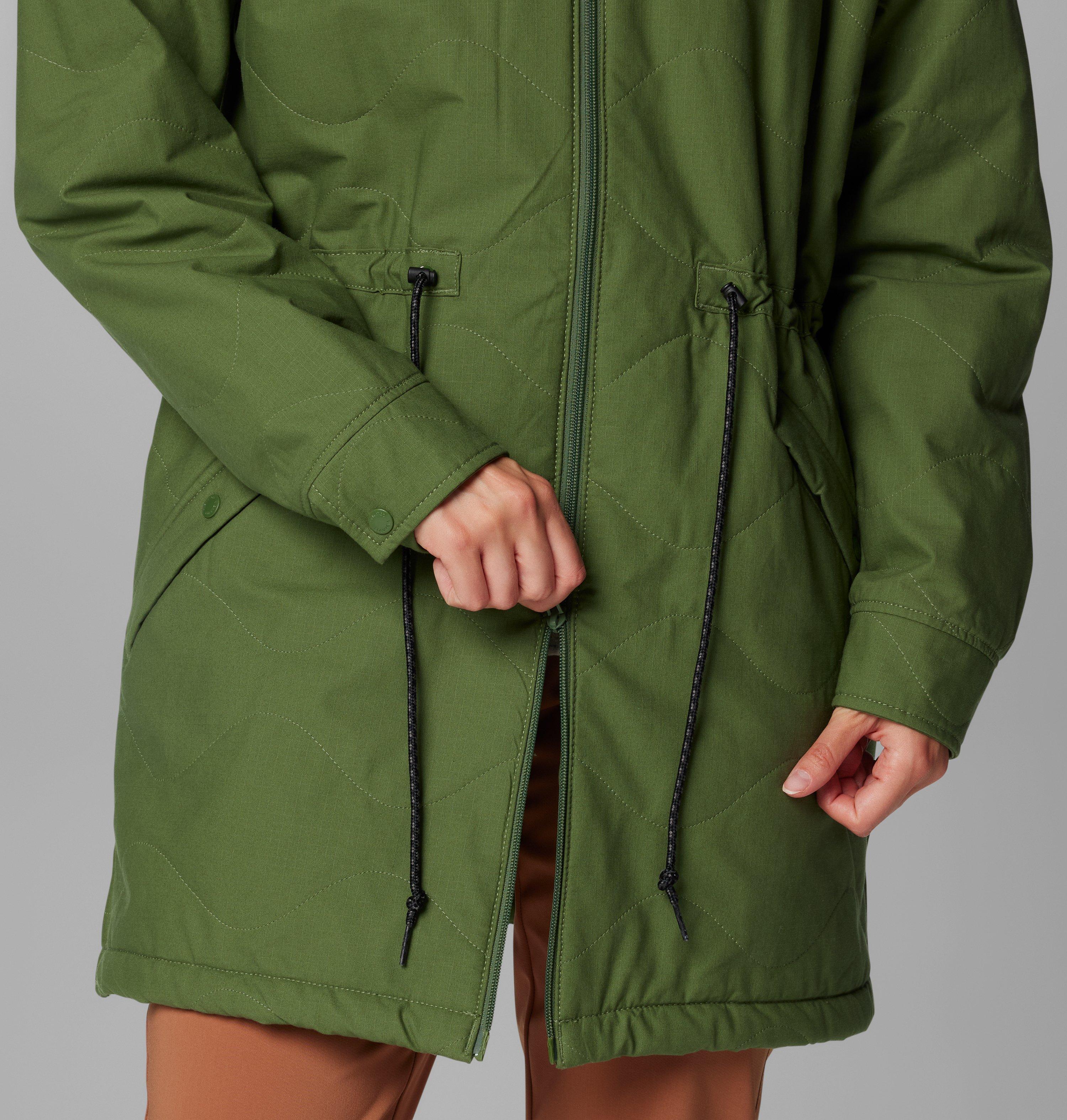 Women's Crystal Crest Quilted Jacket 8