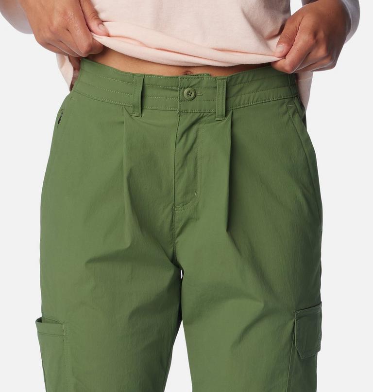 Women's Boundless Trek Pleated Casual Trousers, Color: Canteen, image 4