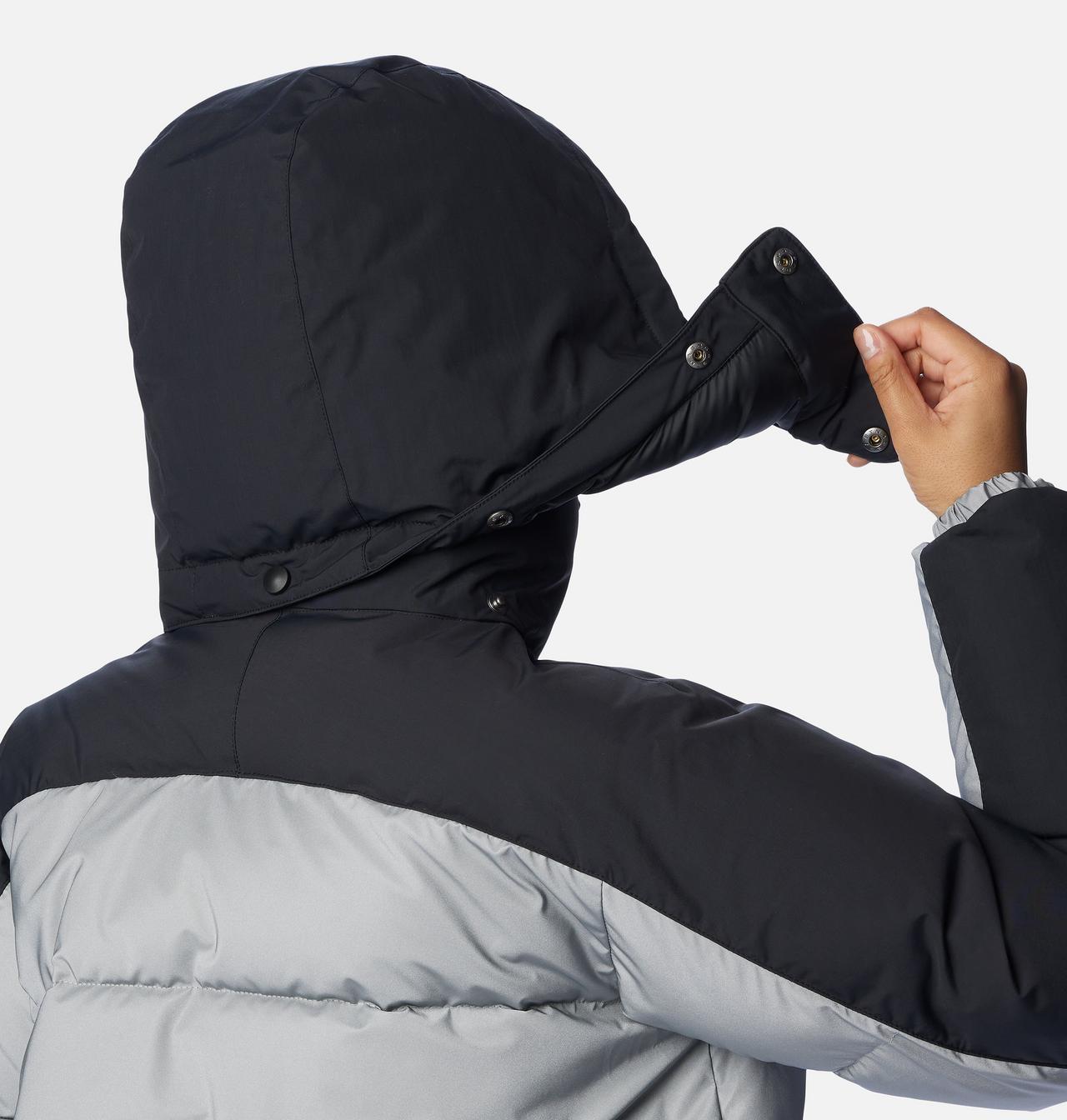 Women's Snowqualmie™ Jacket 6