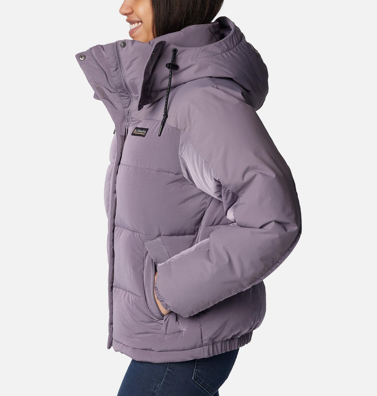 Women's Snowqualmie™ Jacket 3
