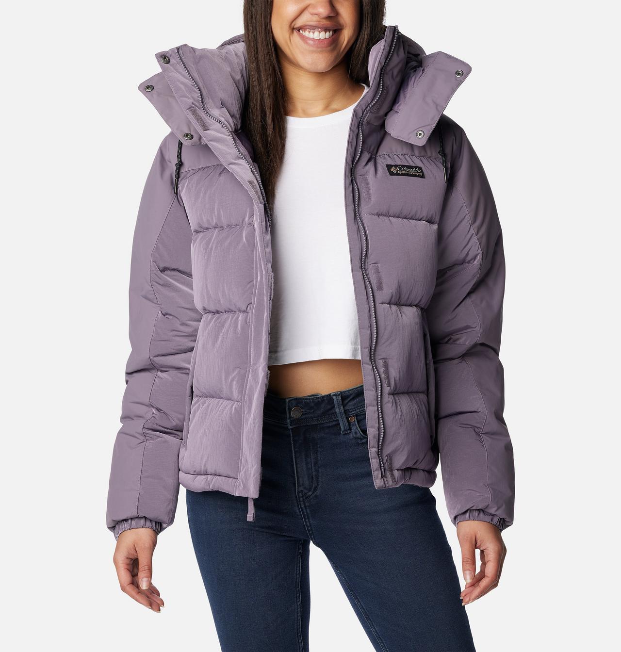 Women's Snowqualmie™ Jacket 9