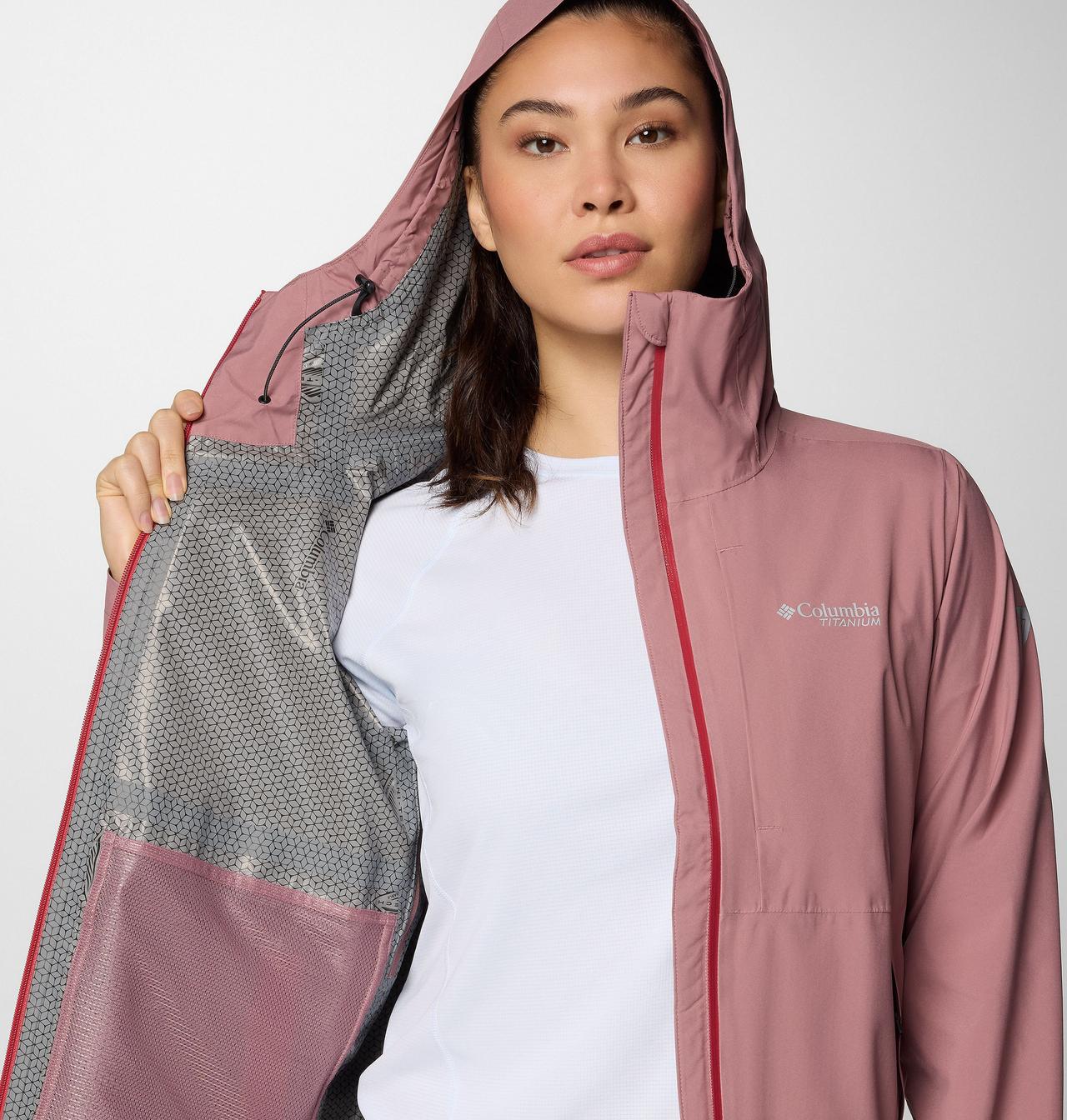 Women's Omni-Tech™ AmpliDry™ II Shell 7