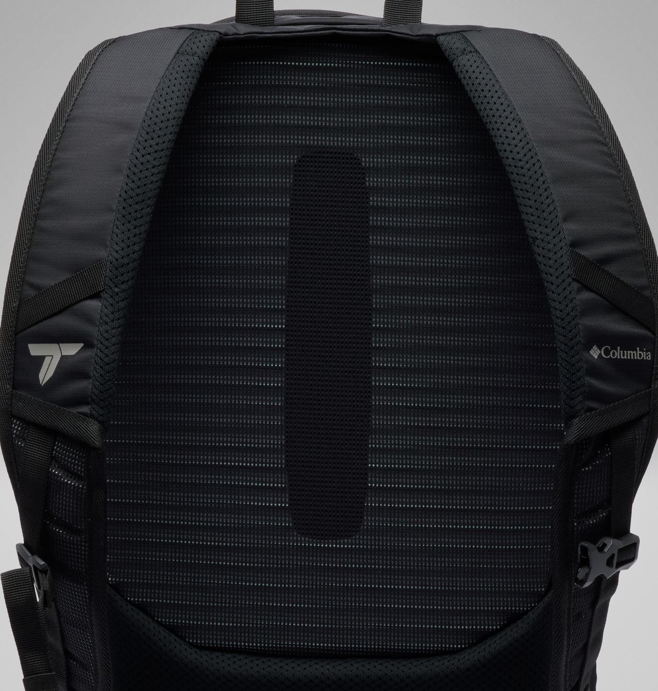 Triple Canyon™ 24L Backpack 12
