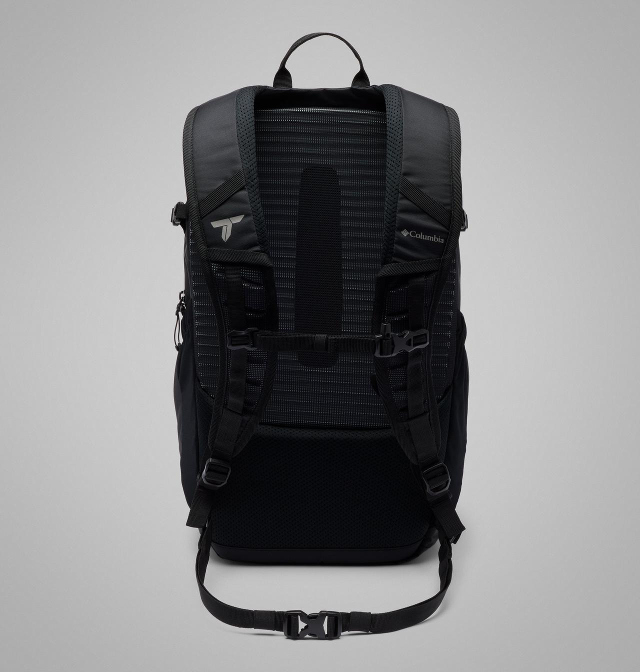 Triple Canyon™ 24L Backpack 2