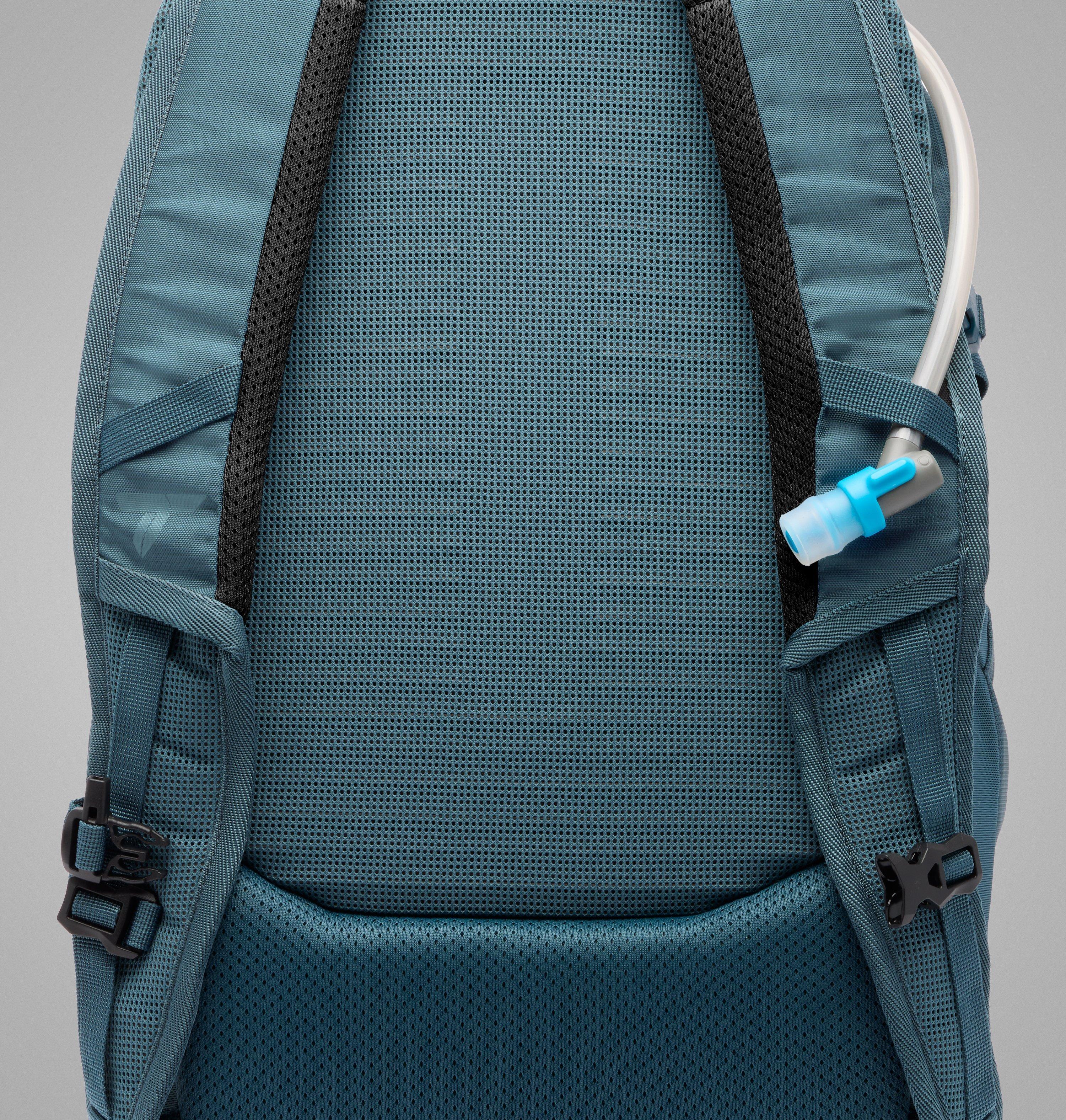 Triple Canyon 24L Backpack | 429 | O/S 7