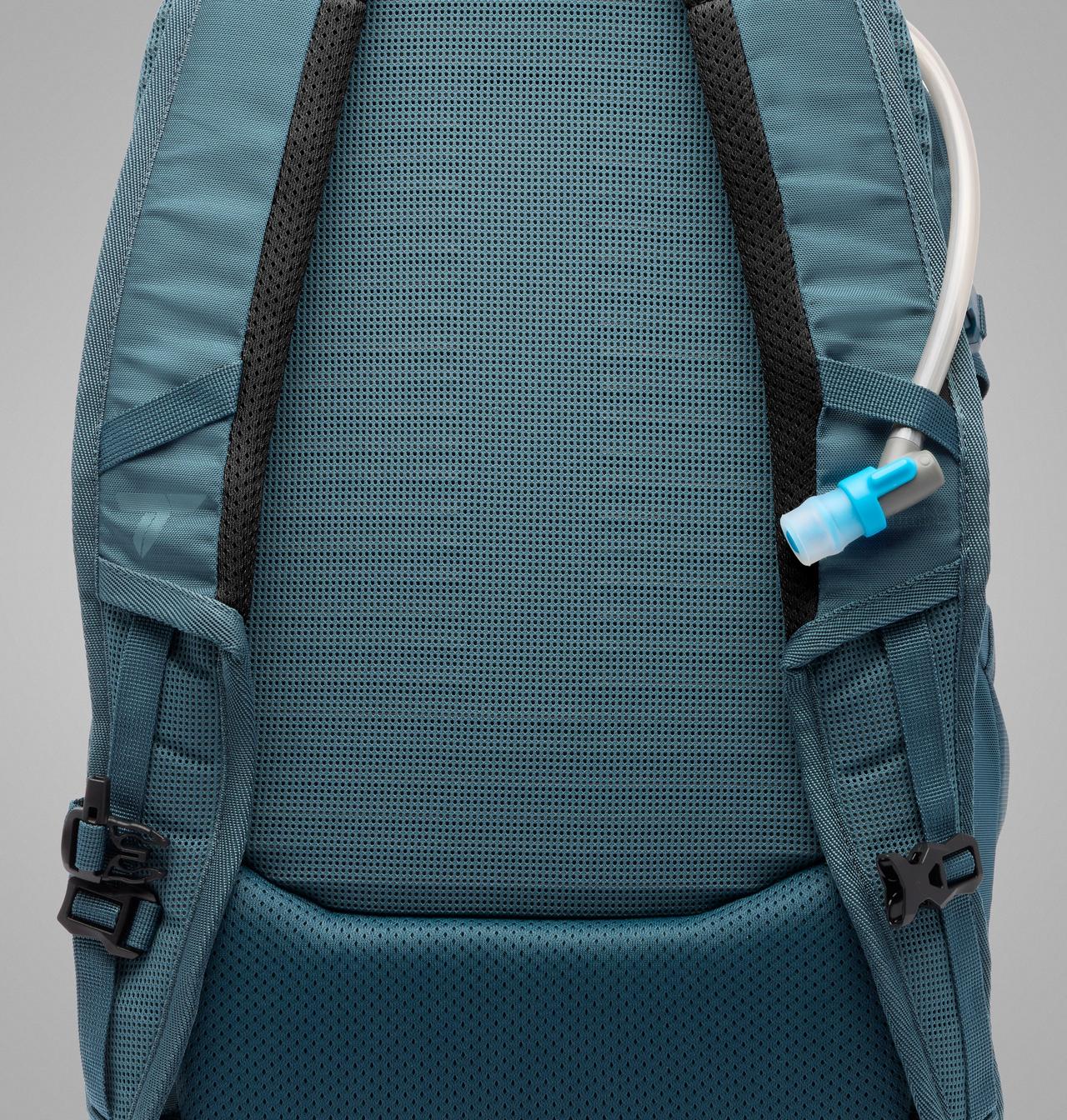Triple Canyon™ 24L Backpack 7