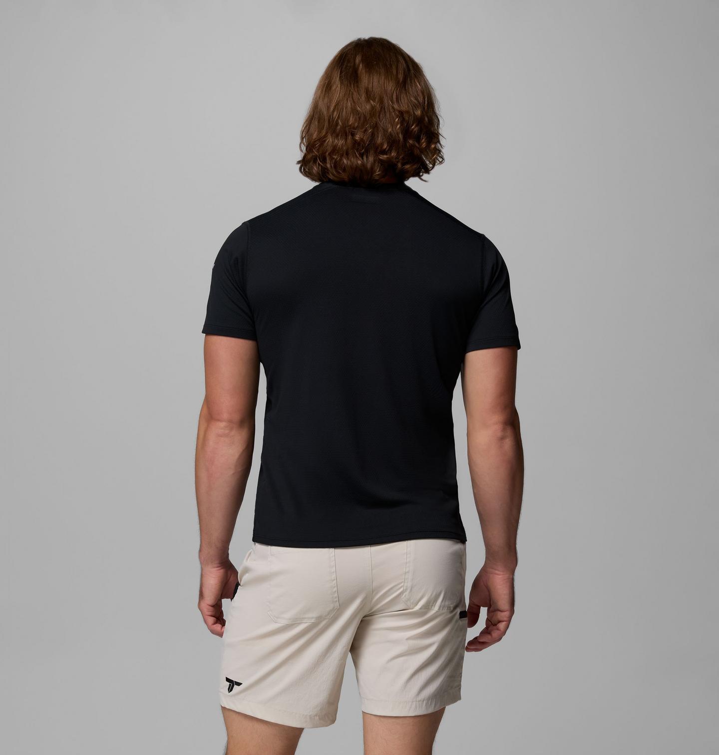 Мужская рубашка Columbia Summit Valley Short Sleeve Crew, цвет: Чёрный — фото 3