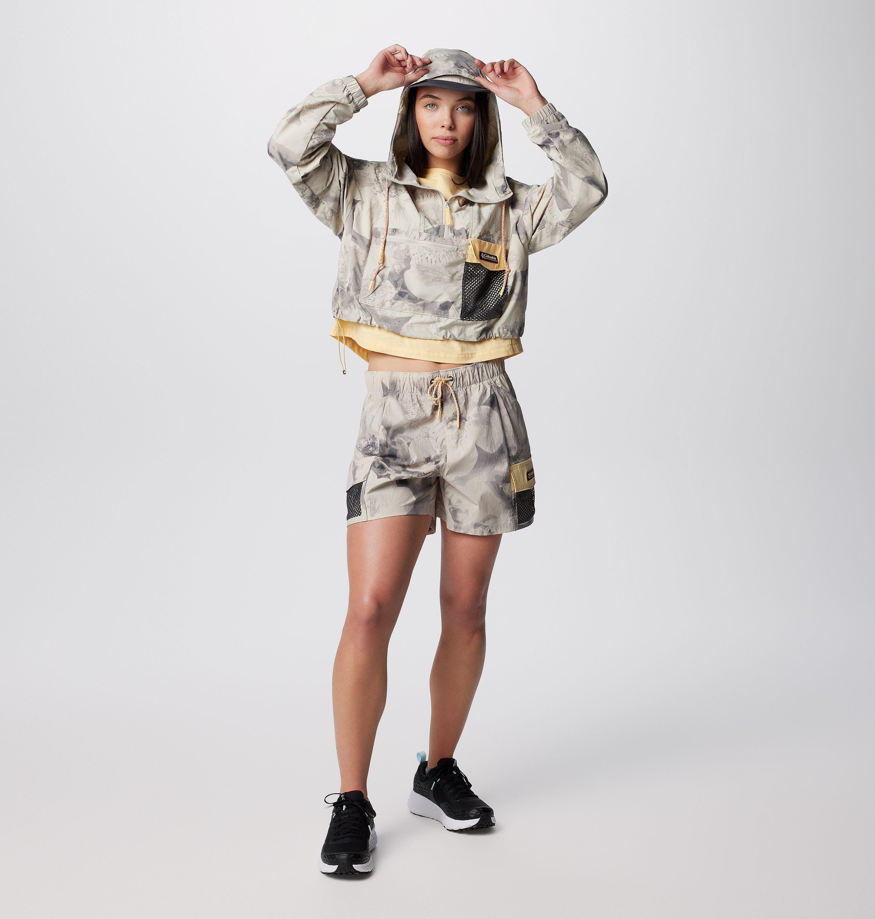 Women's Painted Peak Cropped Wind Jacket 3