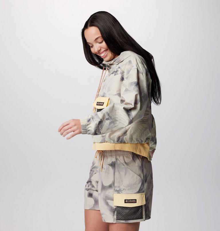 Women's Painted Peak Cropped Windbreaker, Color: Dark Stone Pearhip Print, Sunkissed, image 4
