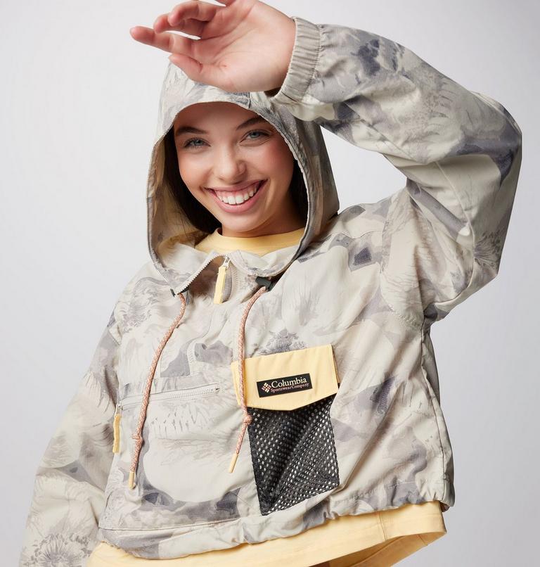Women's Painted Peak Cropped Windbreaker, Color: Dark Stone Pearhip Print, Sunkissed, image 5