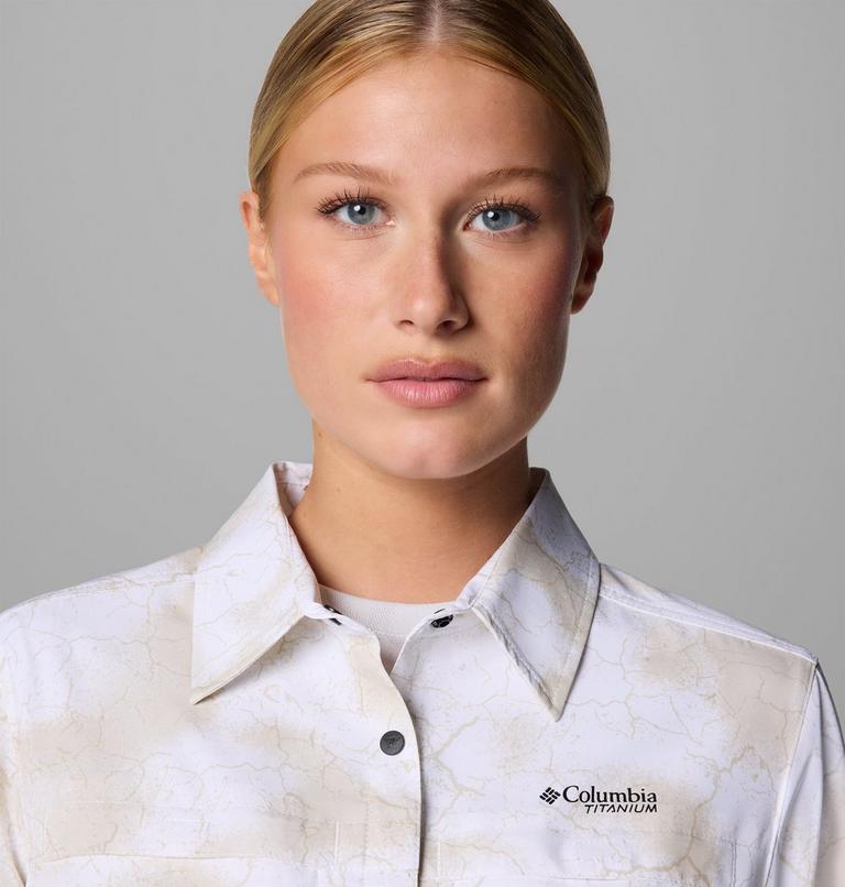Women's Summit Valley Woven Shirt, Color: Sea Salt Cracked Earth, image 6