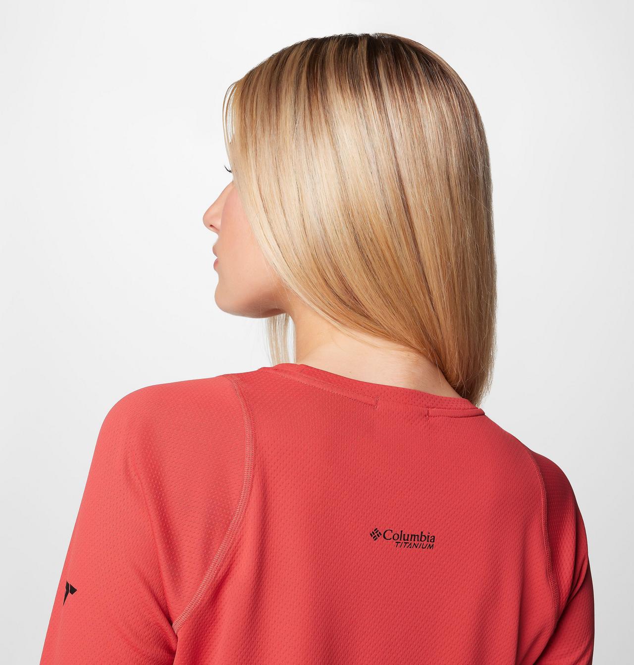 Women's Summit Valley™ Long Sleeve Crew 7