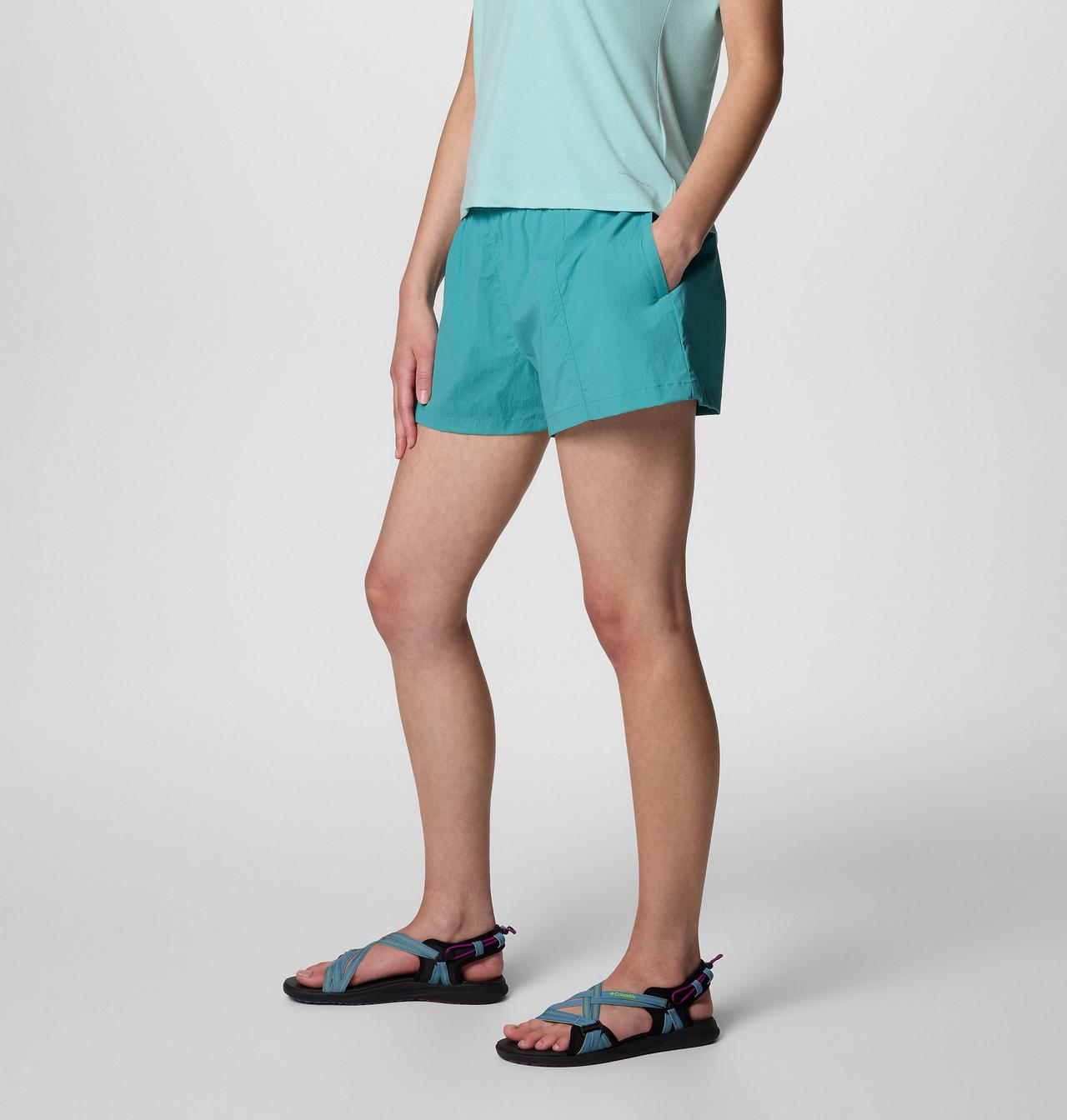 Women's Boundless Trek™ Active Shorts | 330 | L | 5 3