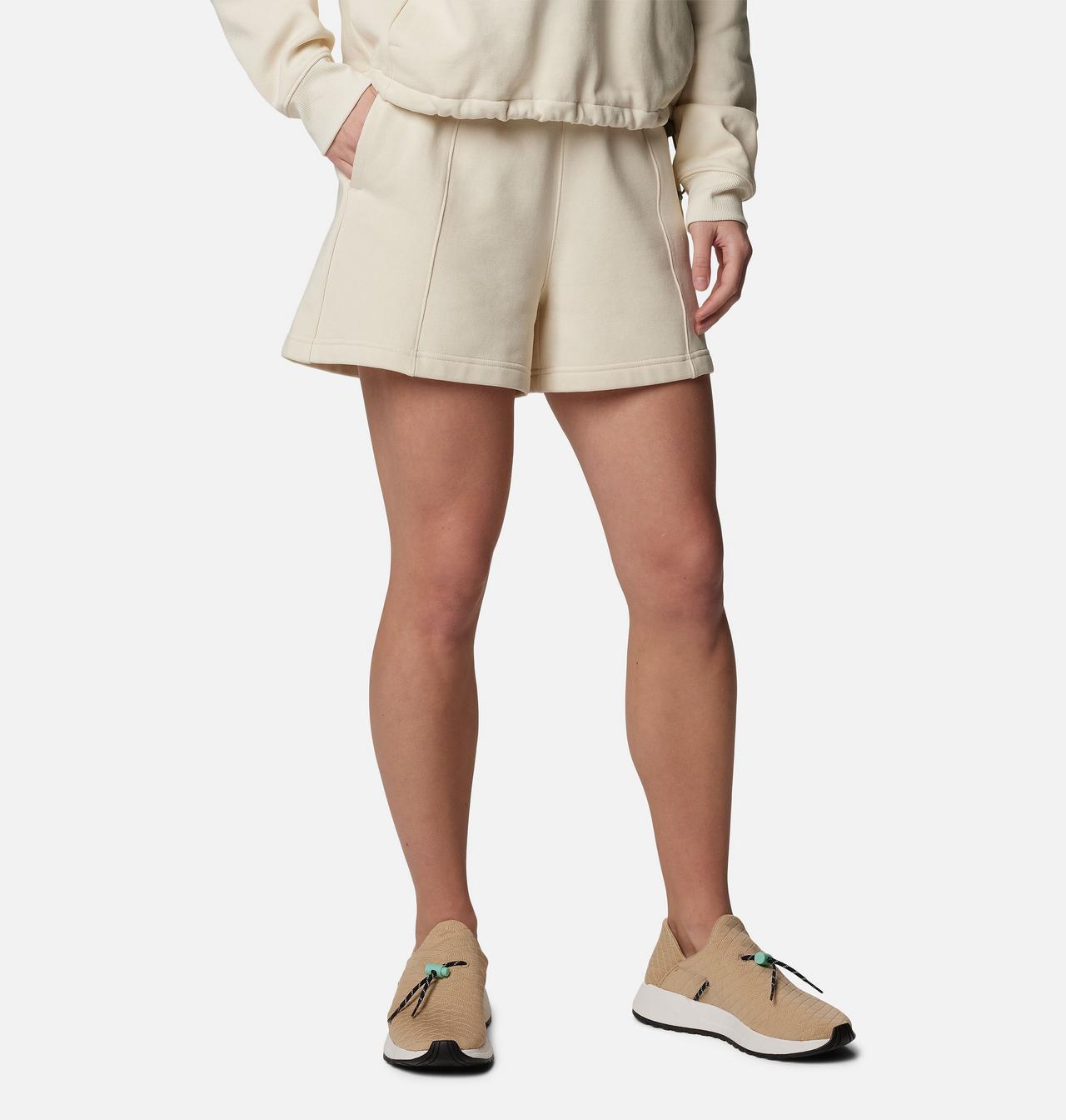 Women's Columbia Lodge™ Shorts 1