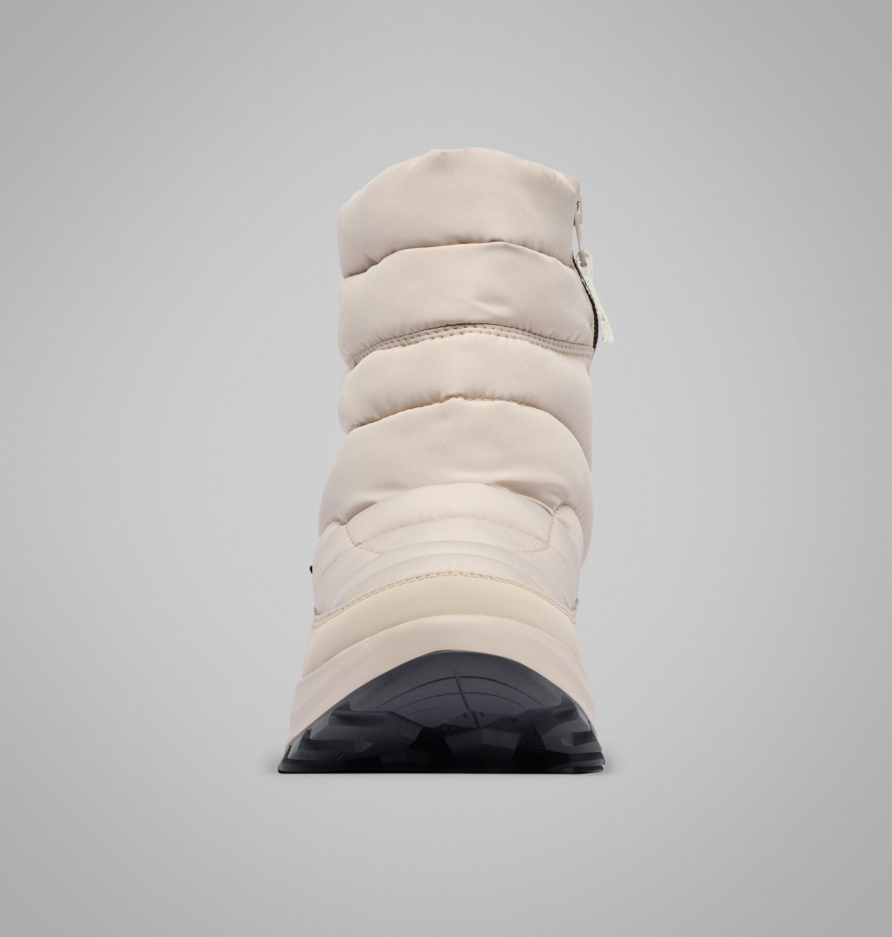 Women's Snowtrot Mid Boot 9