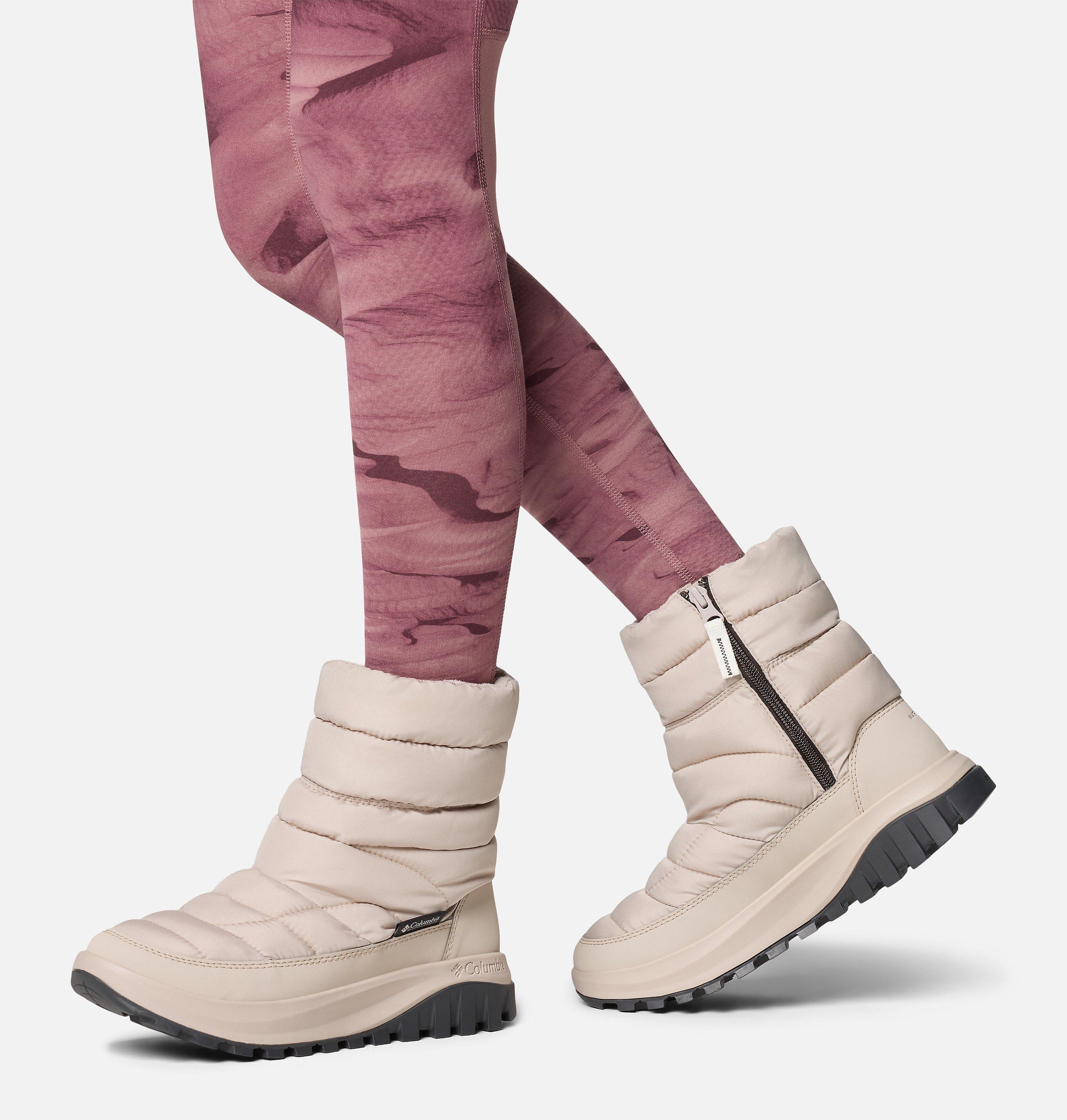 Women's Snowtrot Mid Boot - Wide | 096 | 6 10