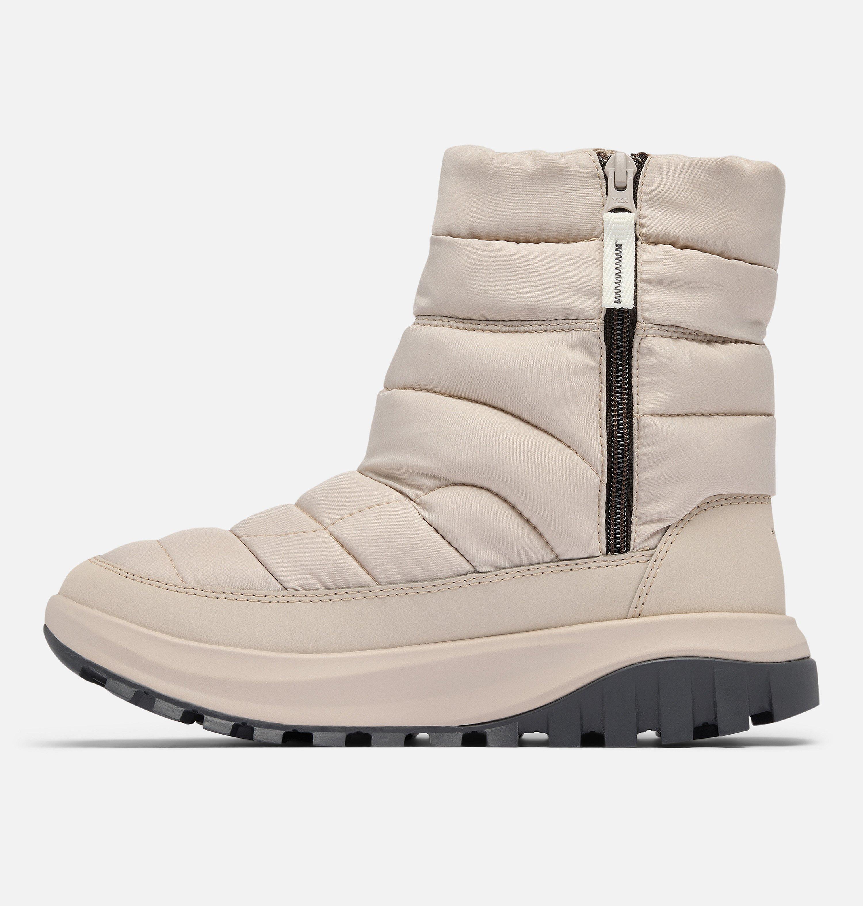 Women's Snowtrot Mid Boot - Wide | 096 | 6 6