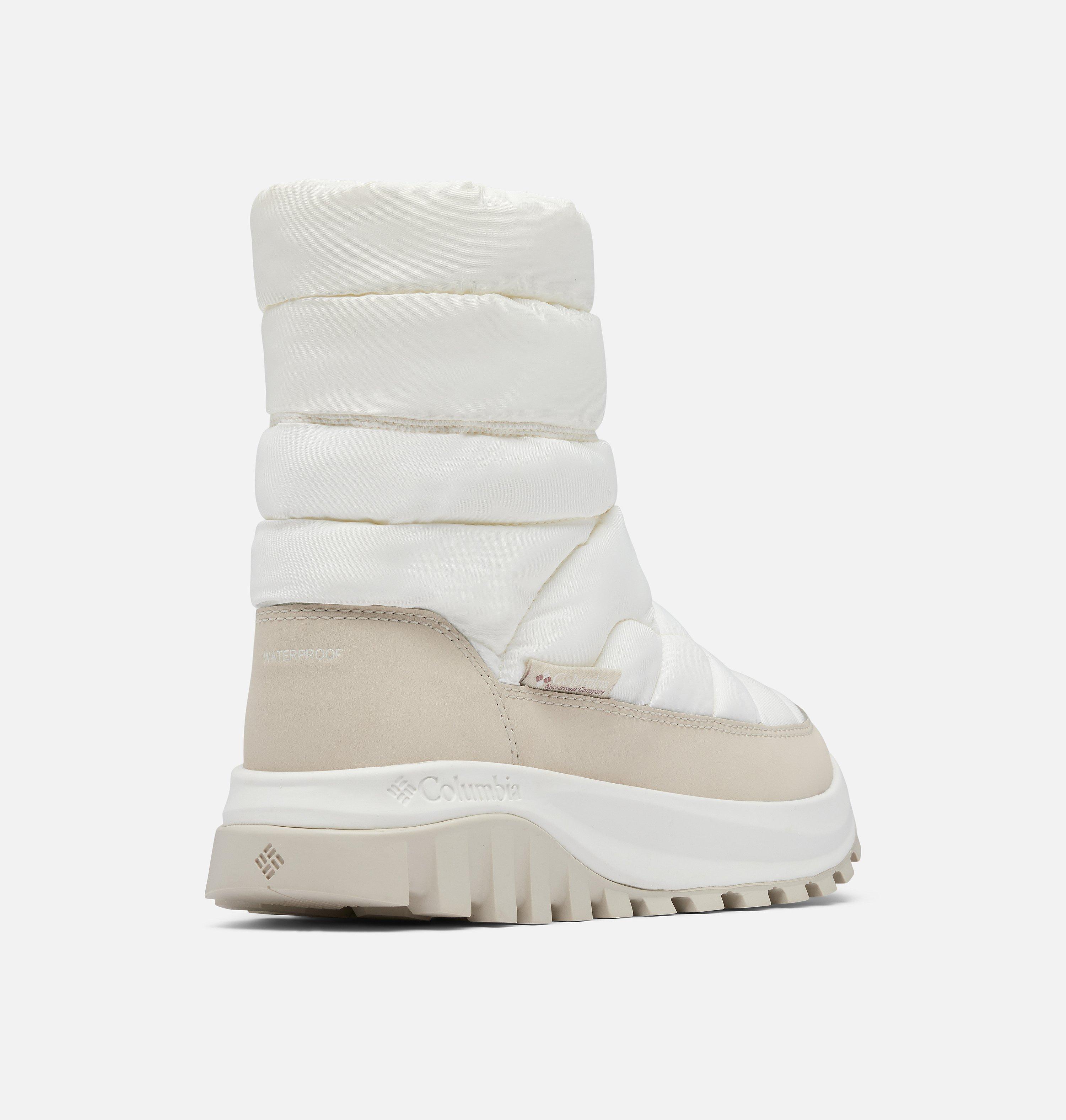 Women's Snowtrot Mid Boot - Wide 9