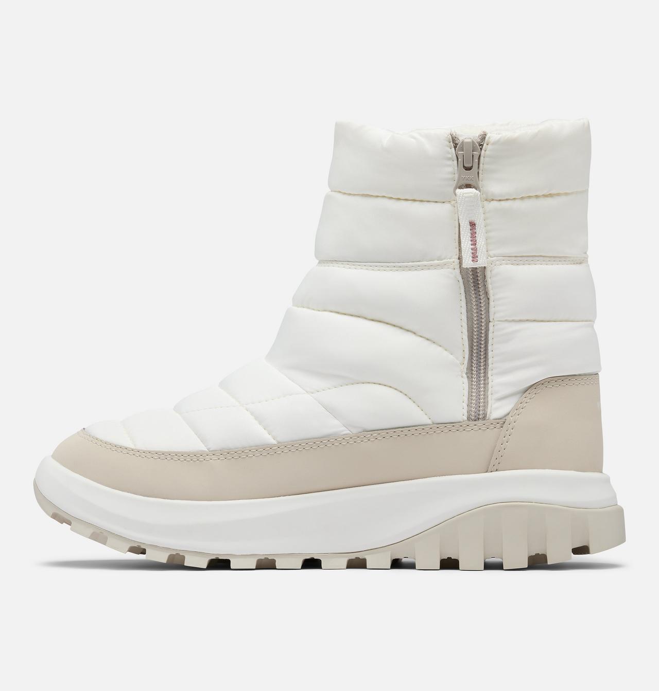 Women's Snowtrot™ Mid Boot - Wide 6