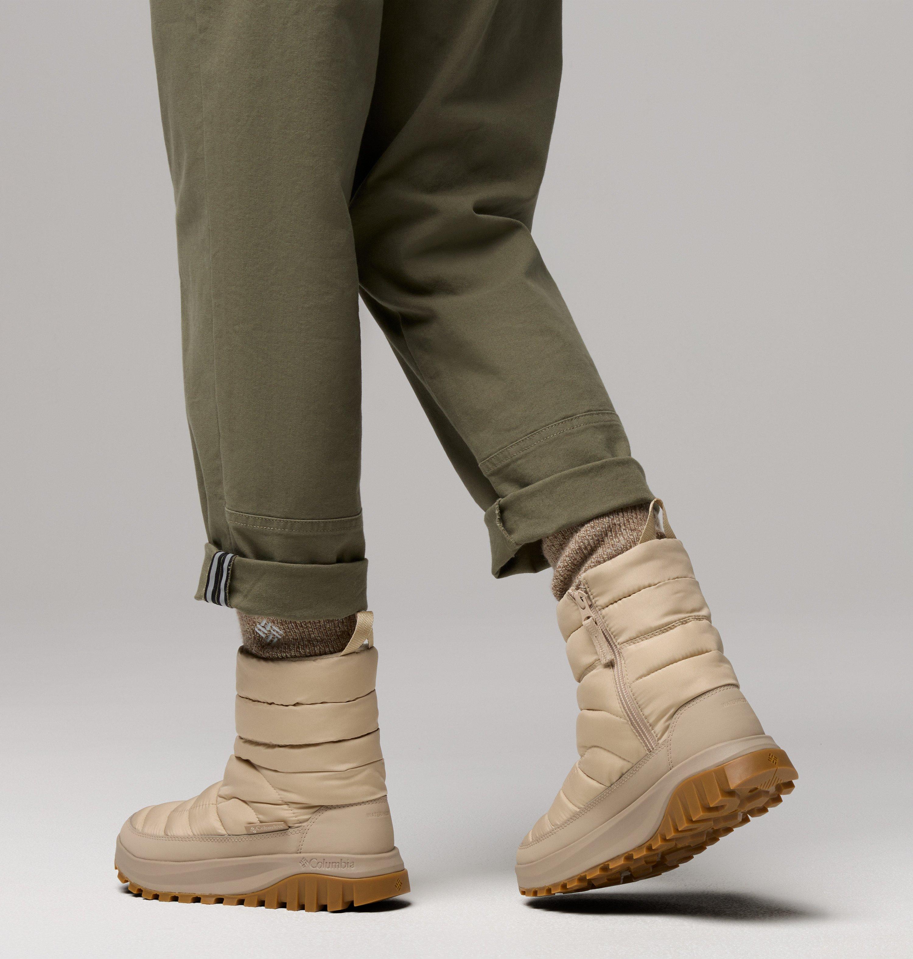 Women's Snowtrot Mid Boot - Wide | 271 | 10 10