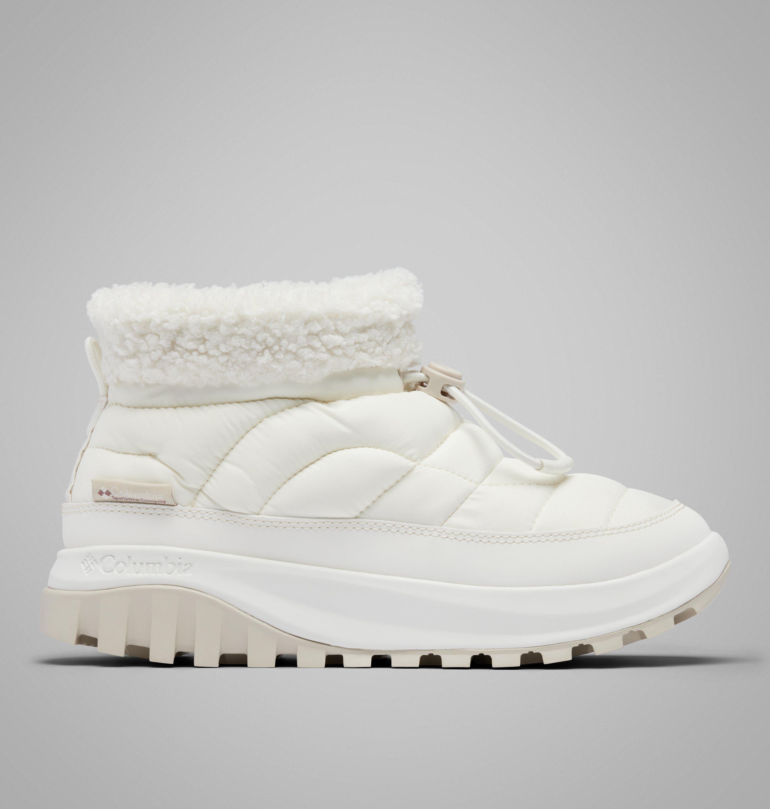 Columbia Women's Snowtrot  Shorty Boot-