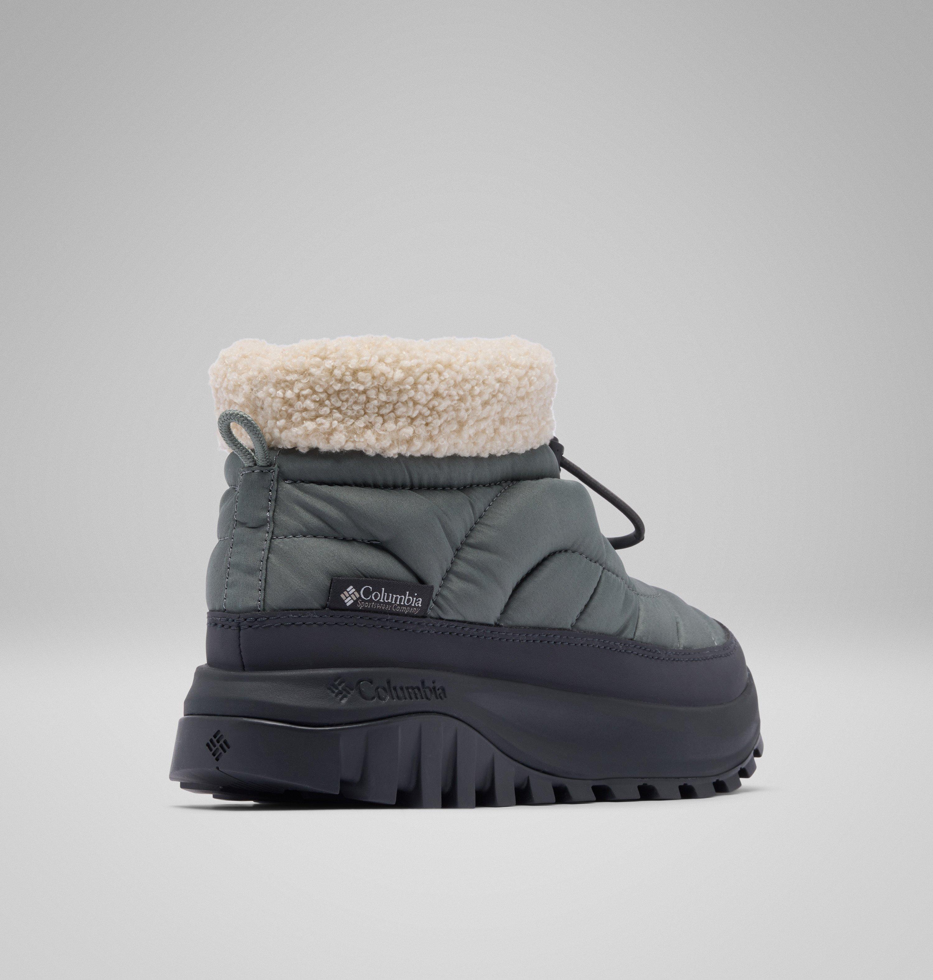 Women's Snowtrot Shorty Boot - Wide 9