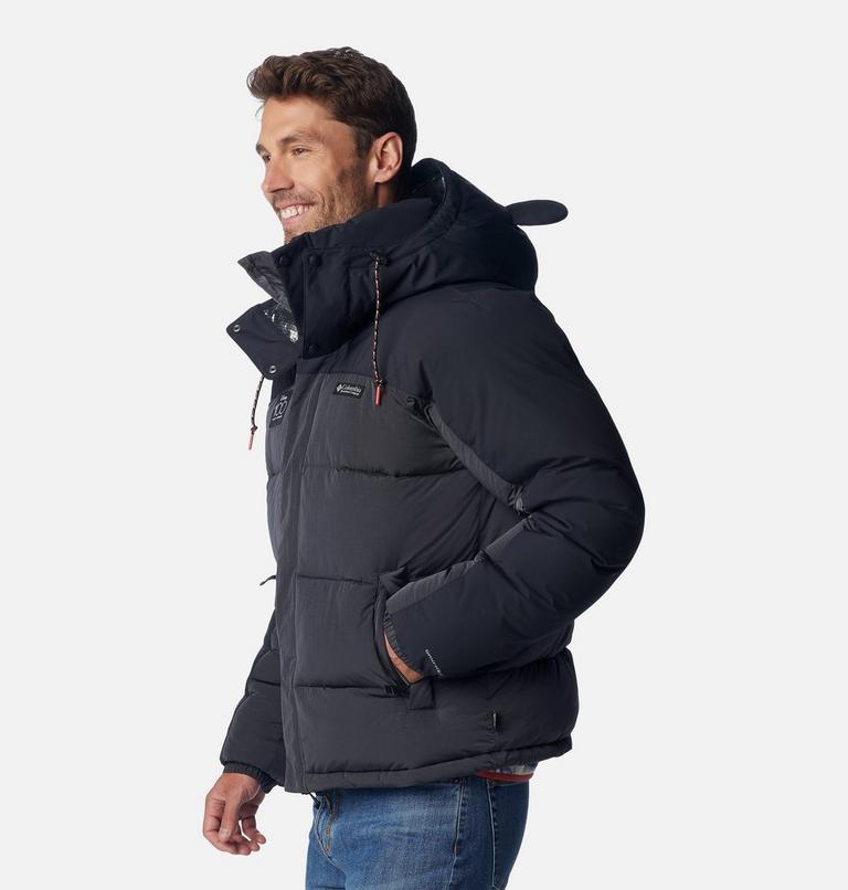 Men's Disney100 Snowqualmie Jacket, Color: Black, image 4