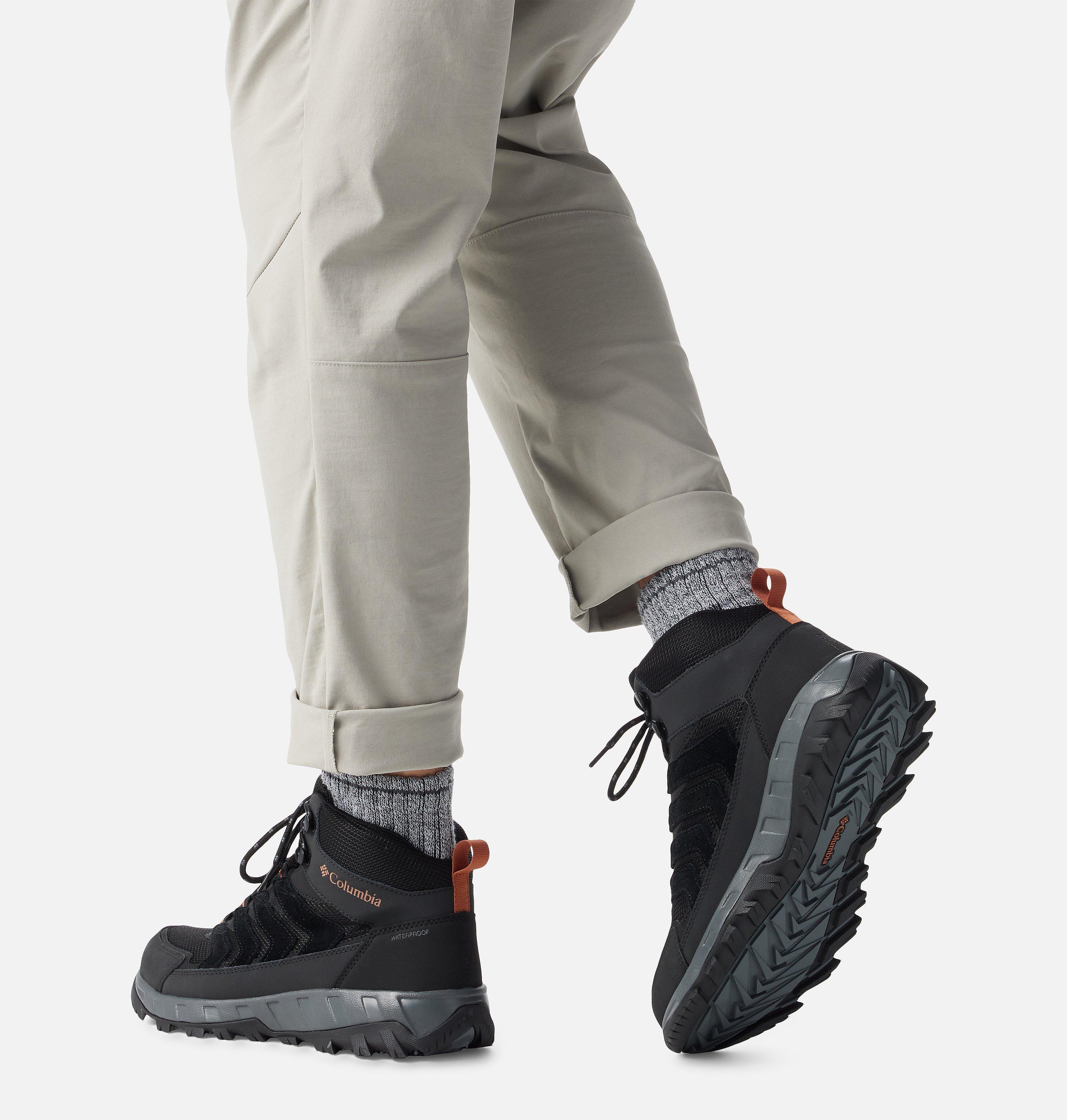 Men’s Strata Trail Mid Waterproof Boot - Wide 10