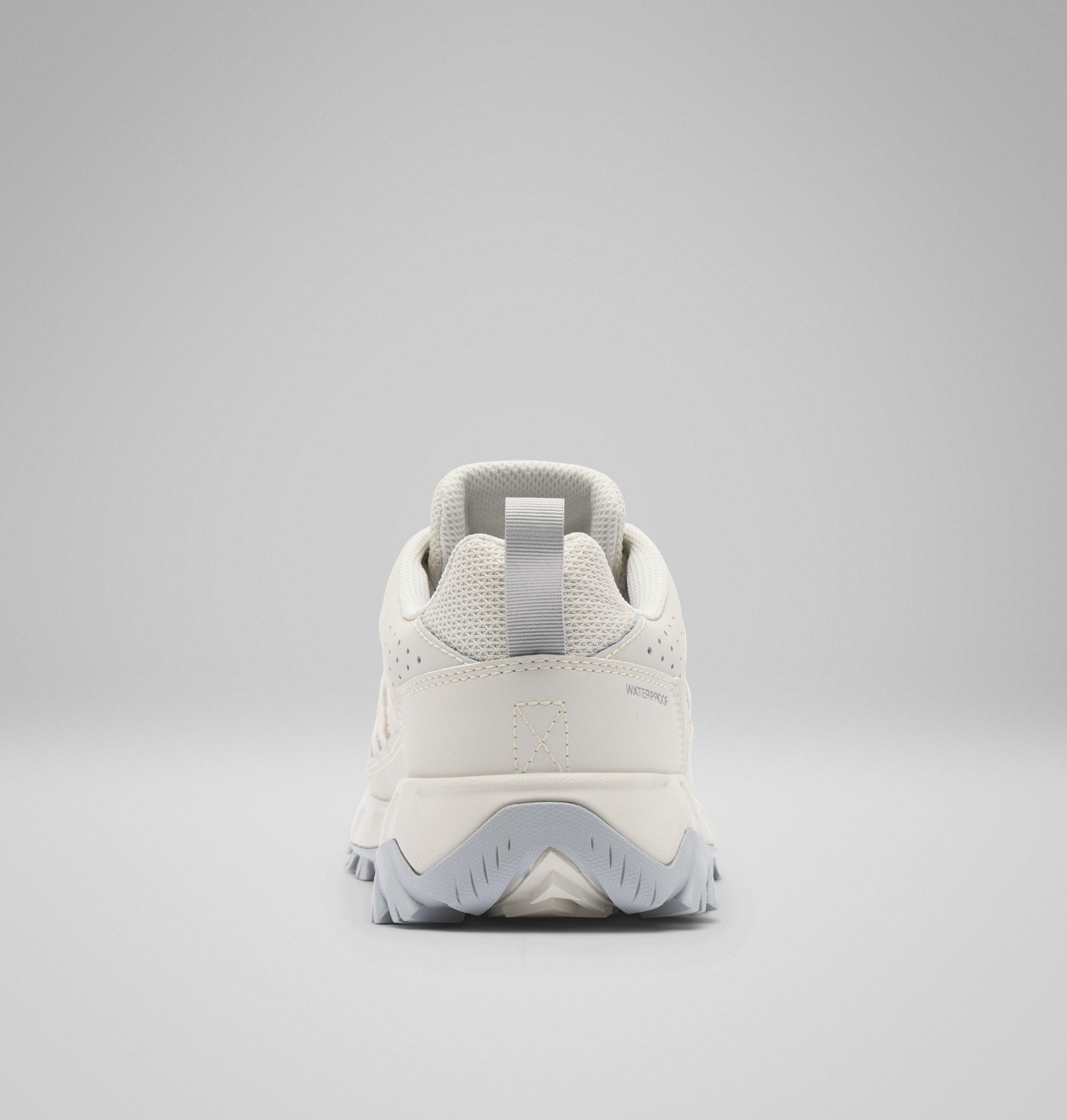 Women's Strata Trail Low Waterproof Shoe 2