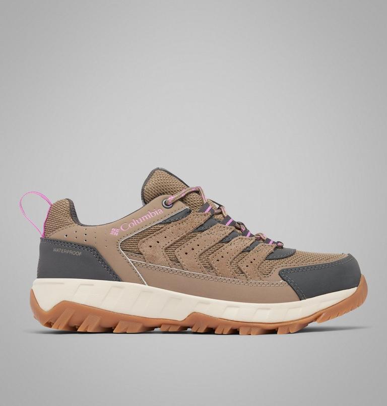 Zapatillas impermeables para caminar Strata Trail para mujer, Color: Wet Sand, Berry Patch, image 1
